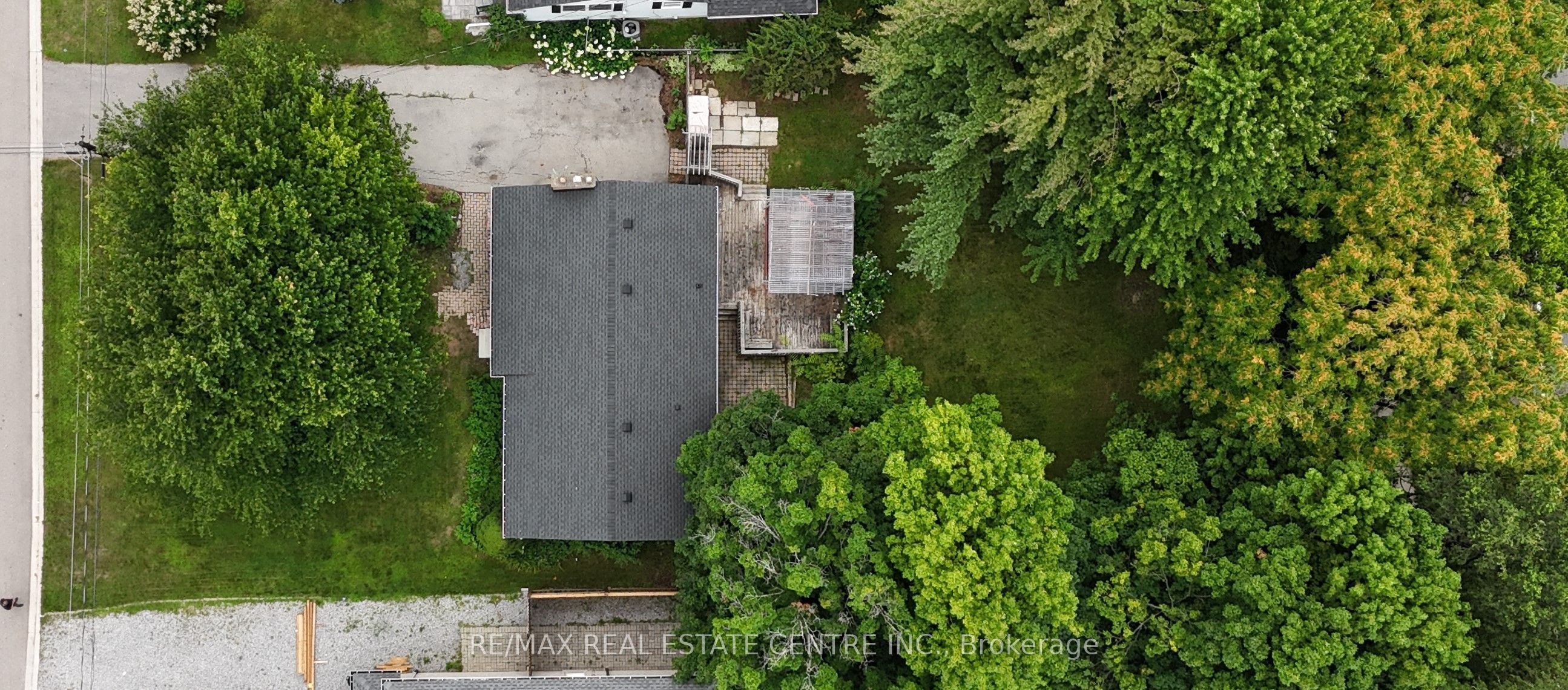 15 Miller Drive, Hamilton, ON L9G 2H9 photo 2
