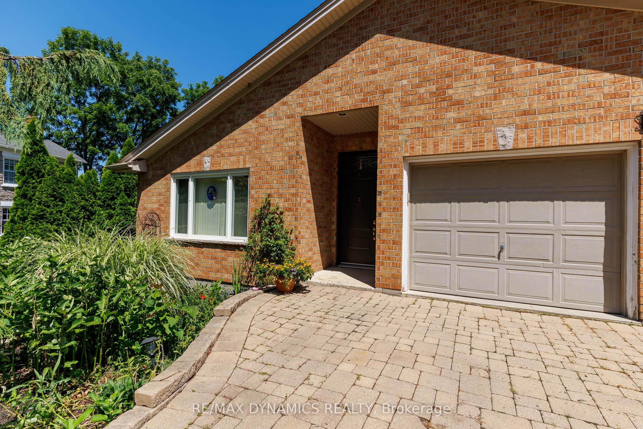 53 Mountain Street, St. Catharines, ON L2T 2S6 photo 3