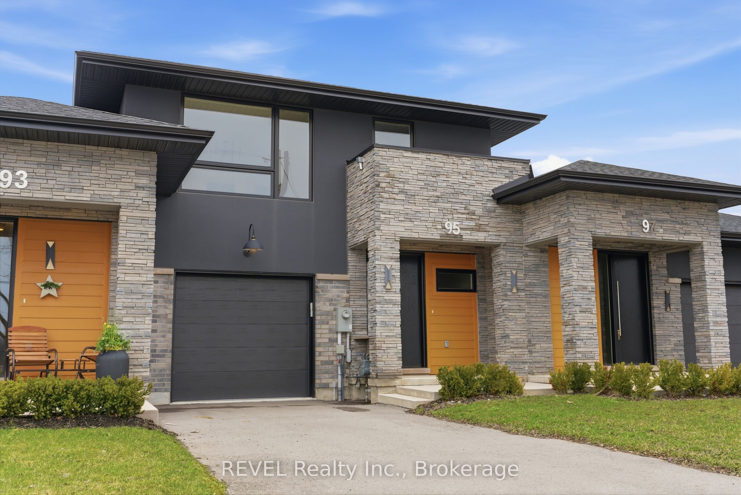 95 Port Robinson Road, Pelham, ON L3B 5N5 photo 4