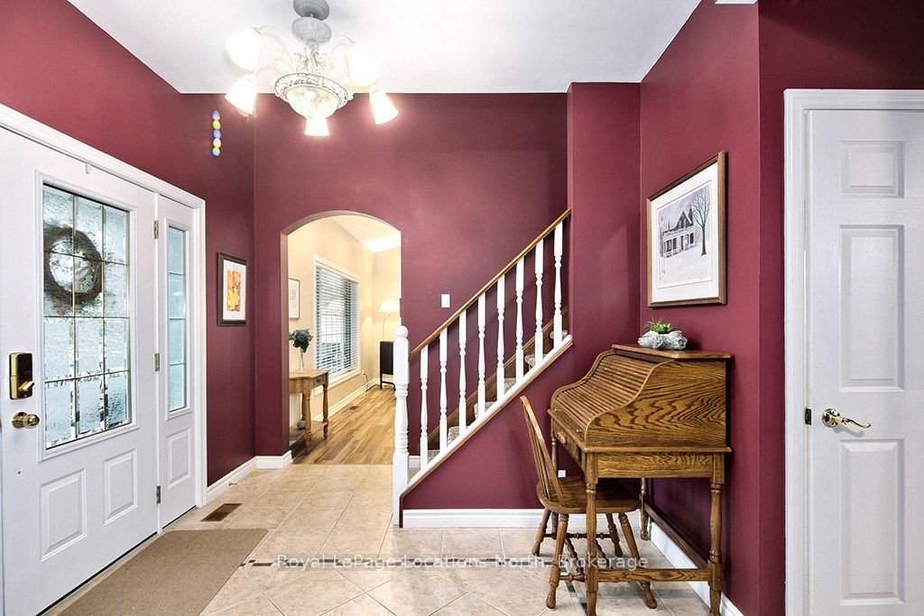 120 Wards Road, Blue Mountains, ON L9Y 0T7 photo 4