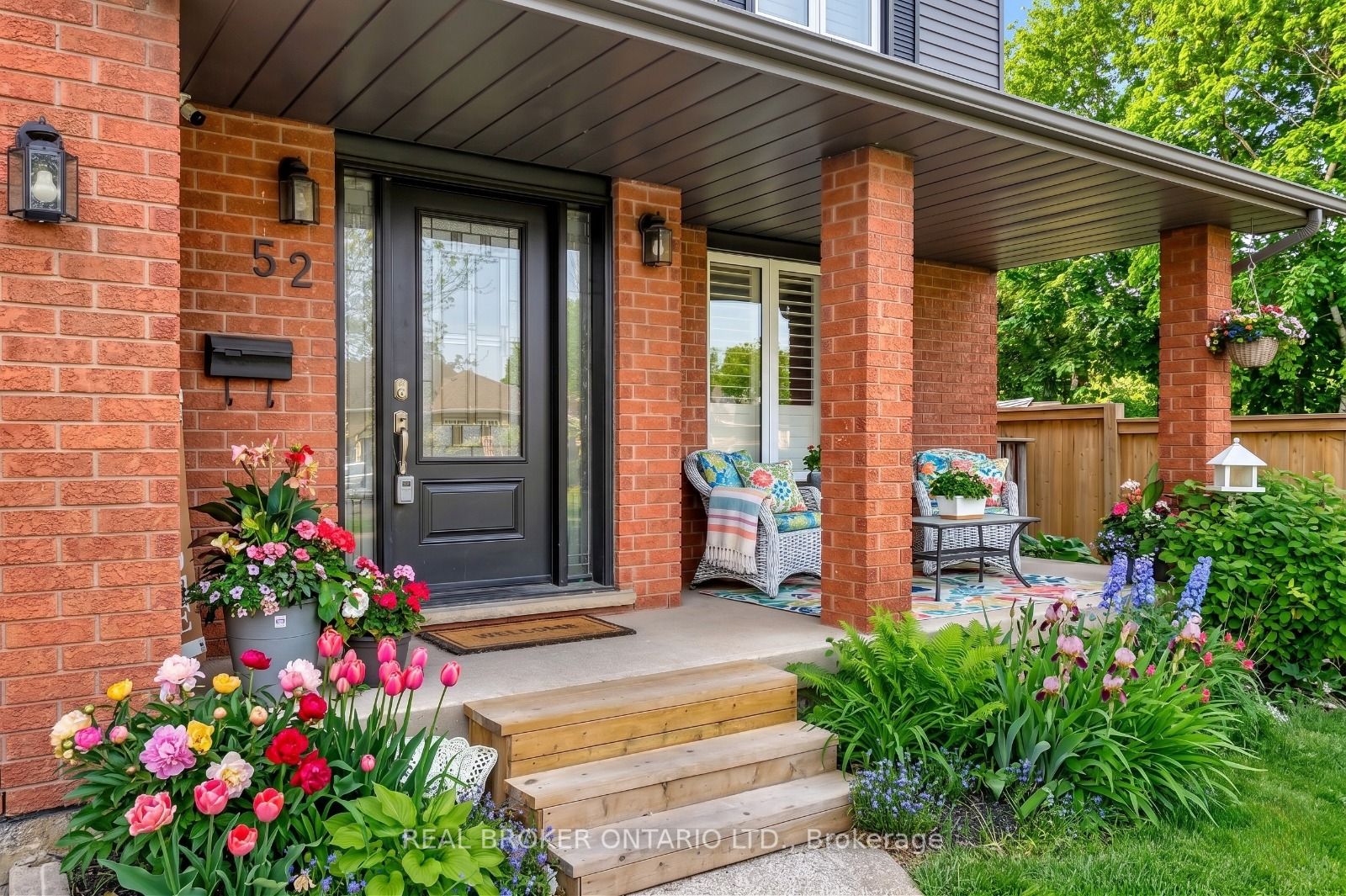 52 Beckett Drive, Brantford, ON N3T 6G2 photo 3