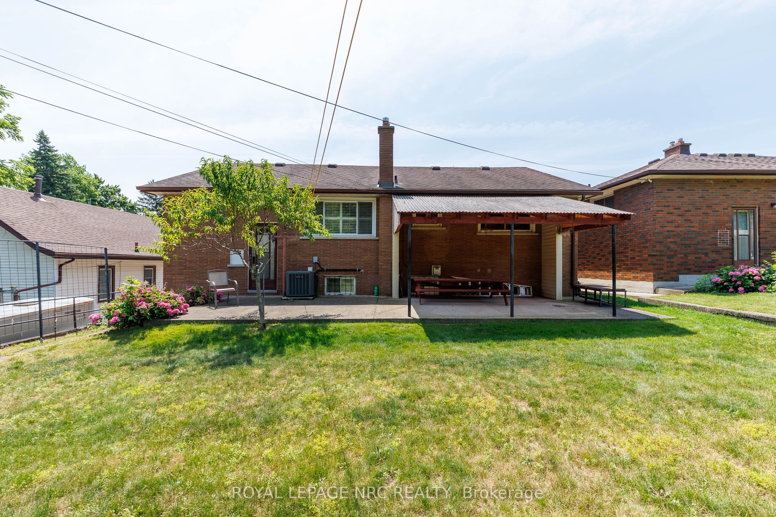 6313 CRAWFORD Street, Niagara Falls, ON L2E 5Y8 photo 5