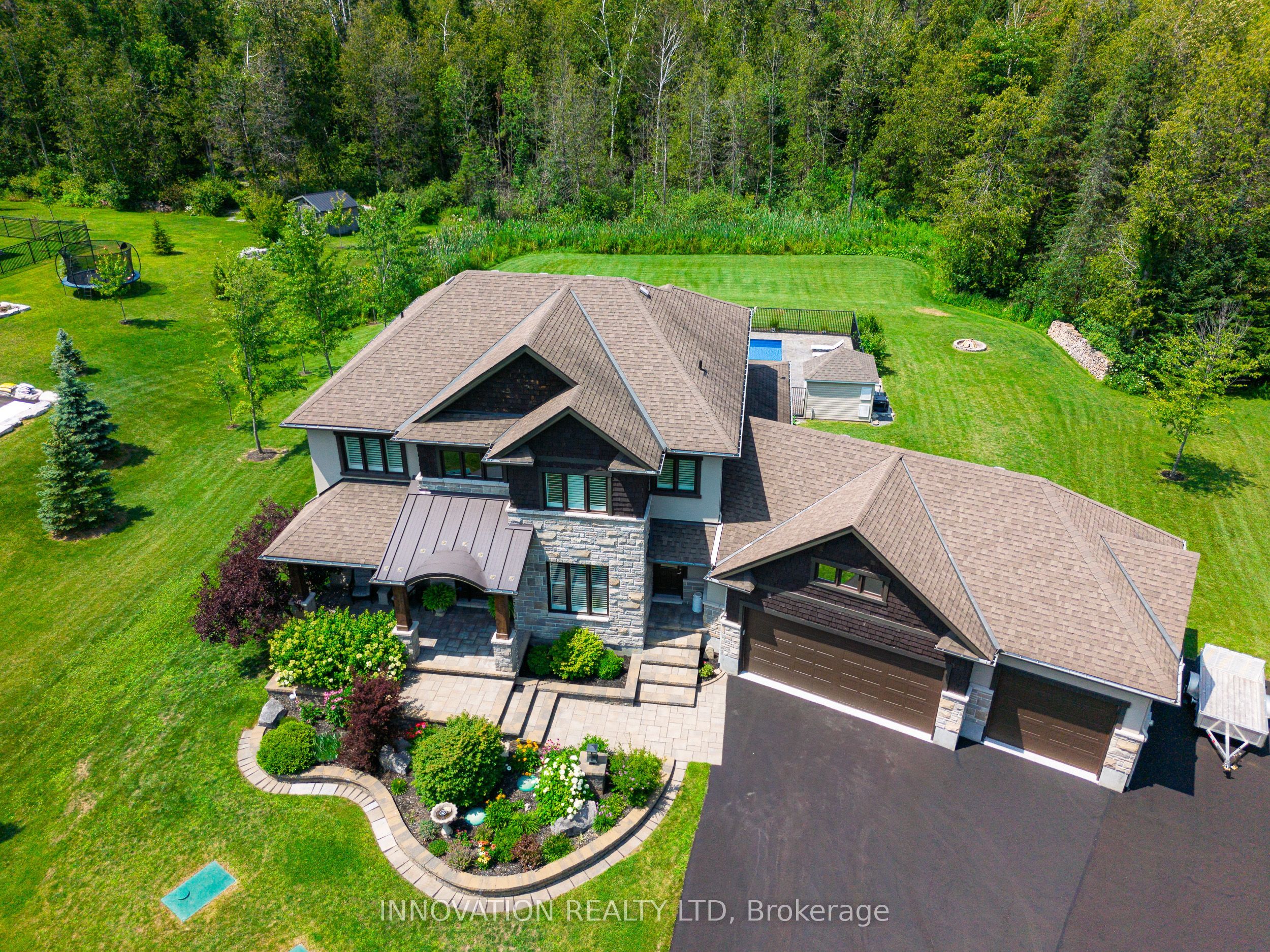 323 Silent Wood Grove, Carp - Huntley Ward, ON K0A 1L0 photo 3