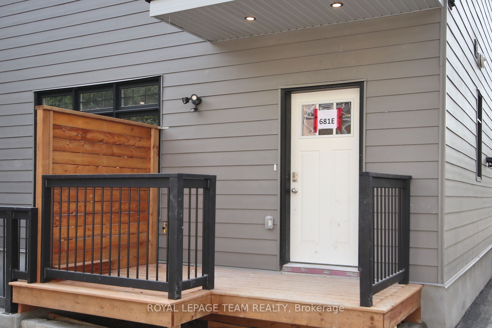 304 Lanark Avenue D, Westboro - Hampton Park, ON K1Z 6R5 photo 5
