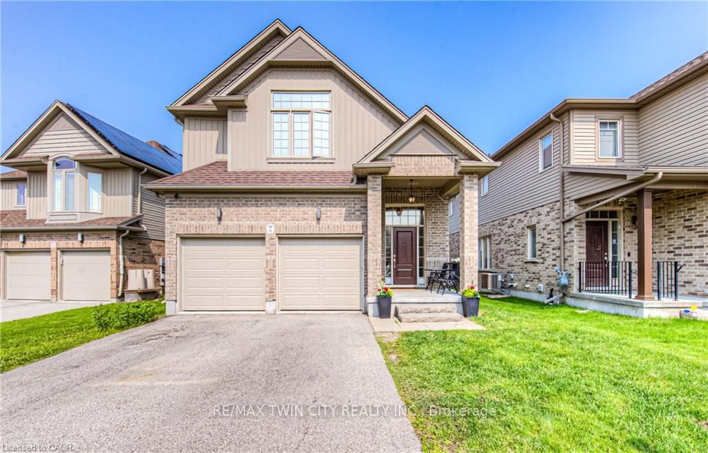 26 SPRING CREEK Street, Kitchener, ON N2A 0G3 photo 2