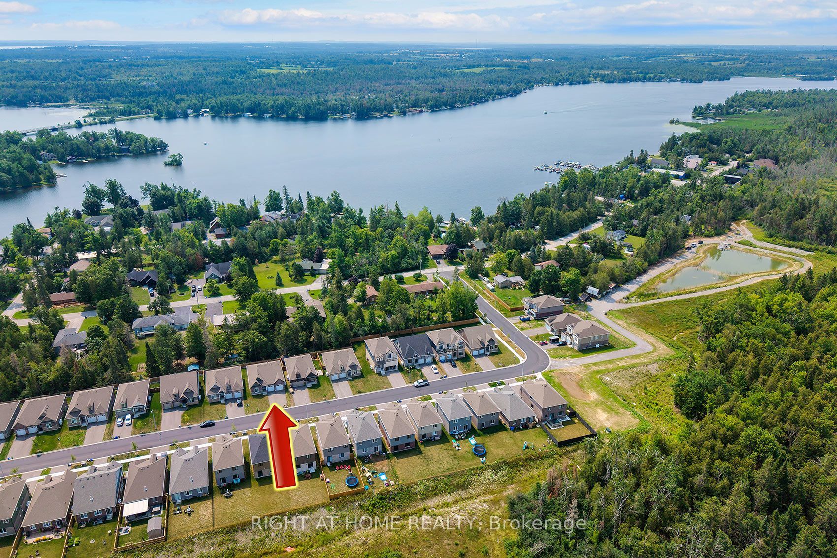 19 Hillcroft Way, Kawartha Lakes, ON K0M 1A0 photo 4