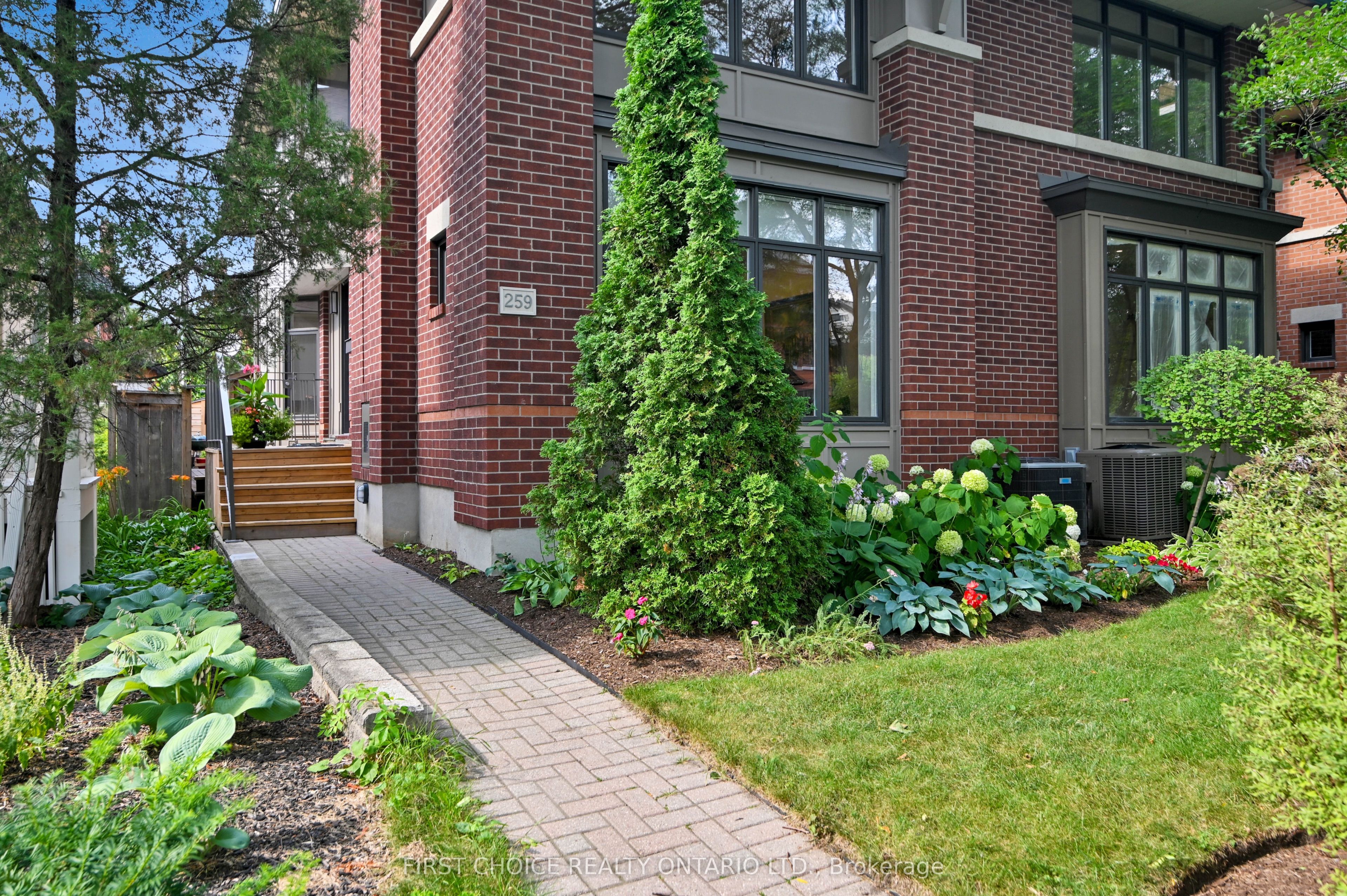 259 Second Avenue, Glebe - Ottawa East and Area, ON K1S 2H8 photo 3