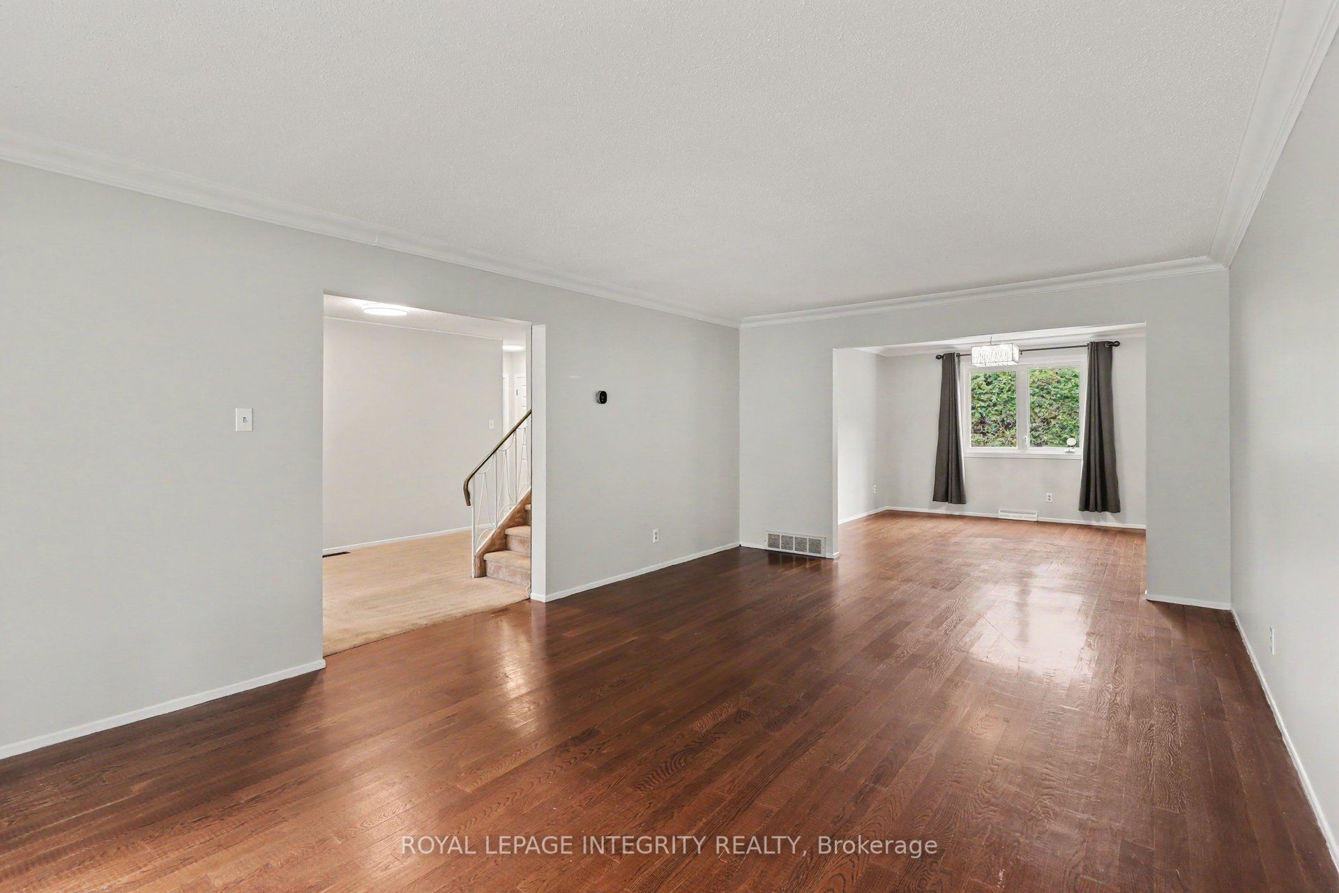 1291 Lampman Crescent, Mooneys Bay - Carleton Heights and Area, ON K2C 1P9 photo 5