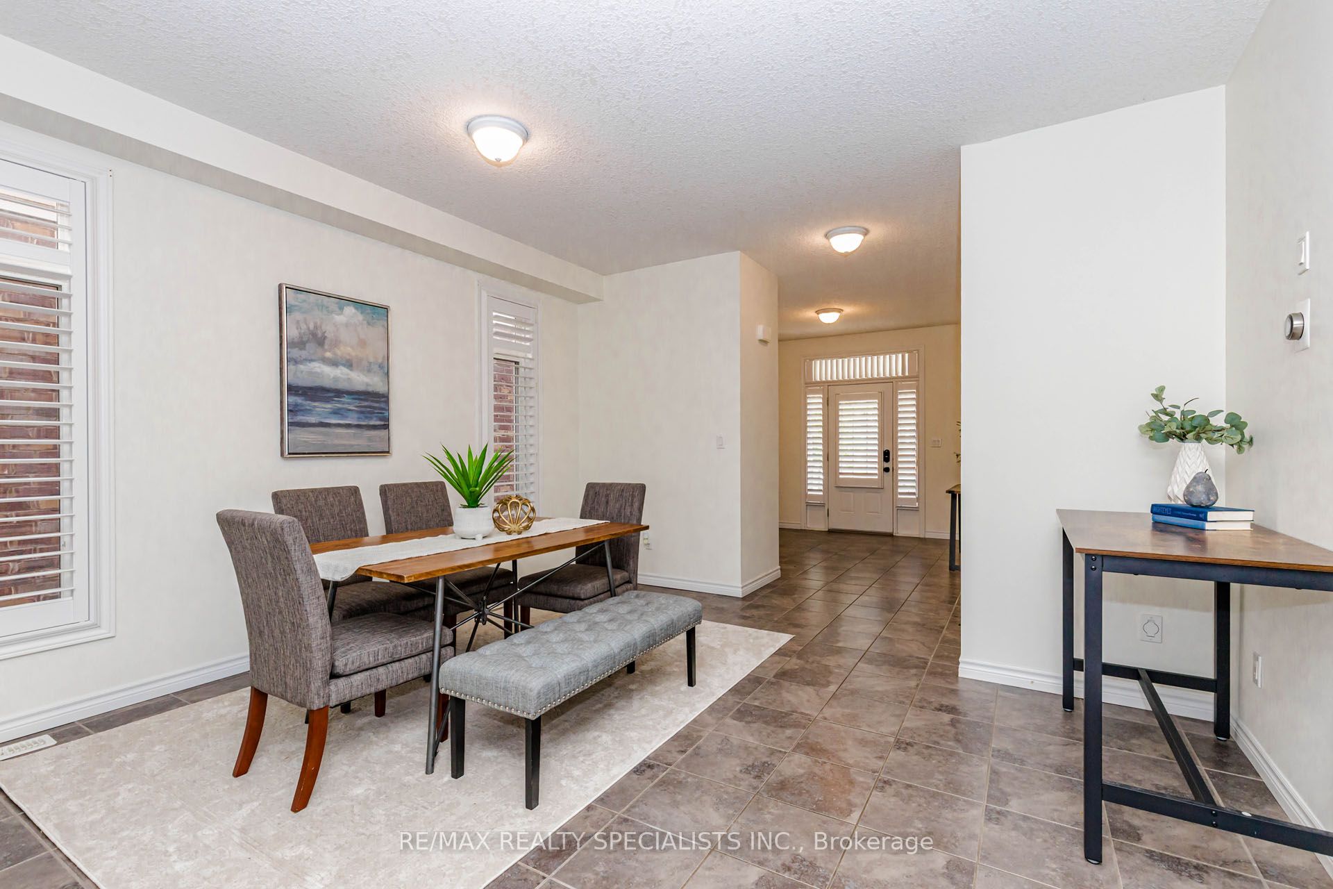 117 Norma Crescent Main & Upper, Guelph, ON N1E 0K5 photo 5