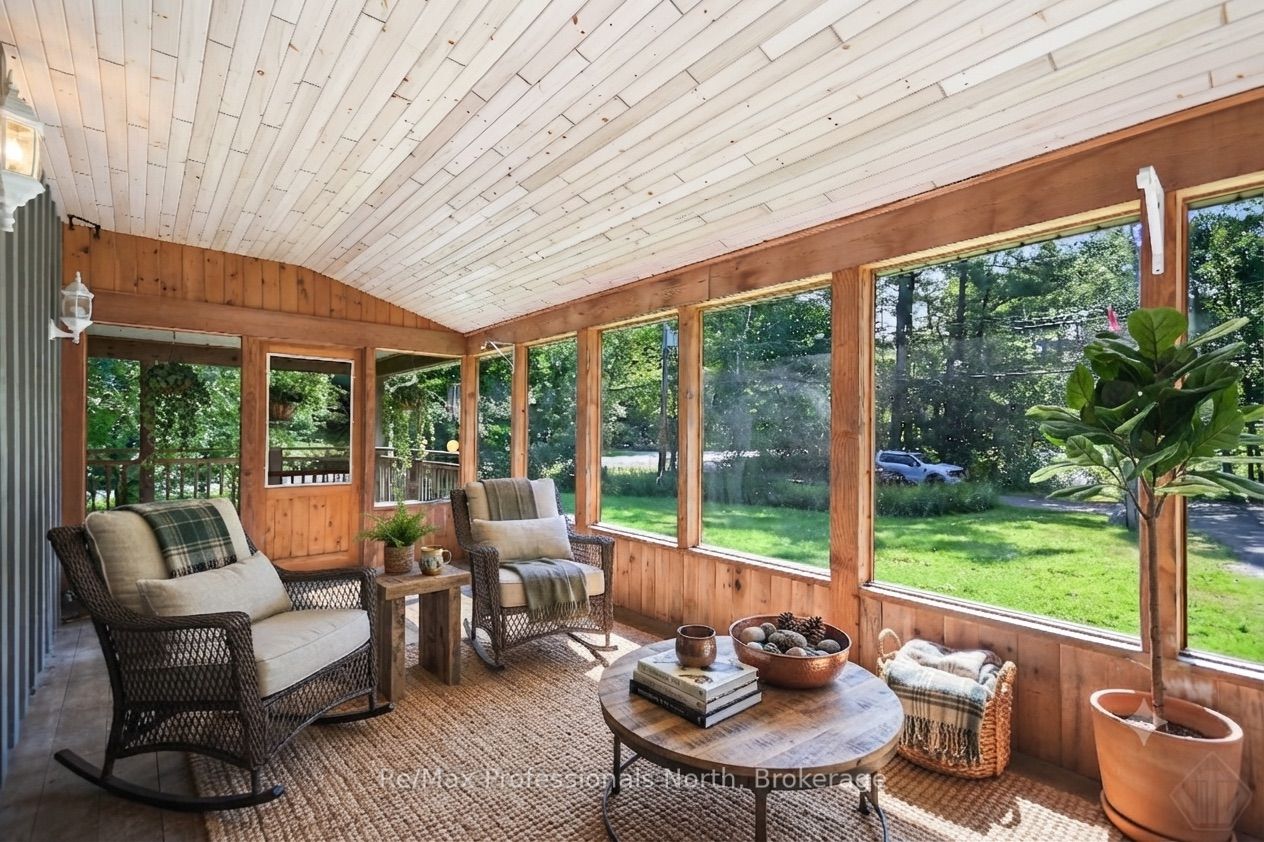 1658 Housey's Rapids Road, Gravenhurst, ON P1P 1R3 photo 5