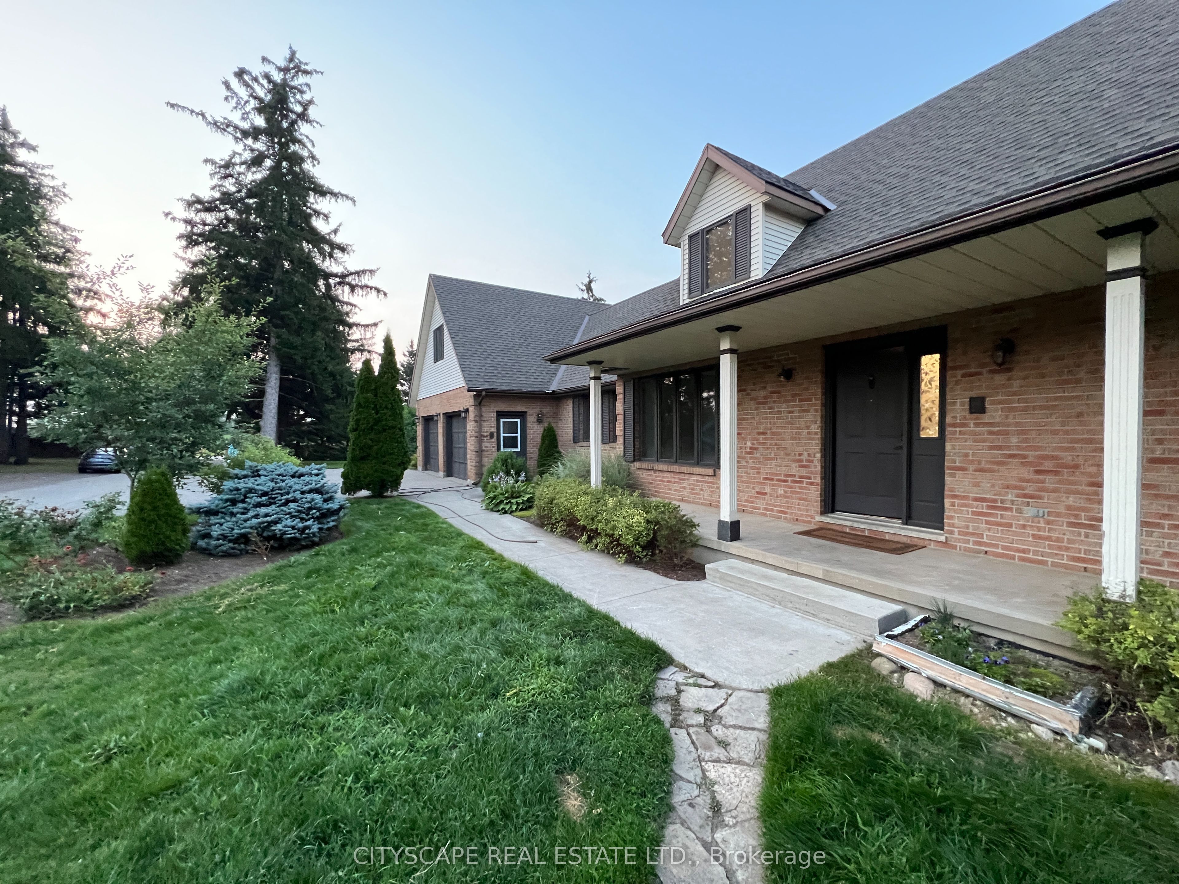 2361 Victoria Street N, Woolwich, ON N0B 1M0 photo 3