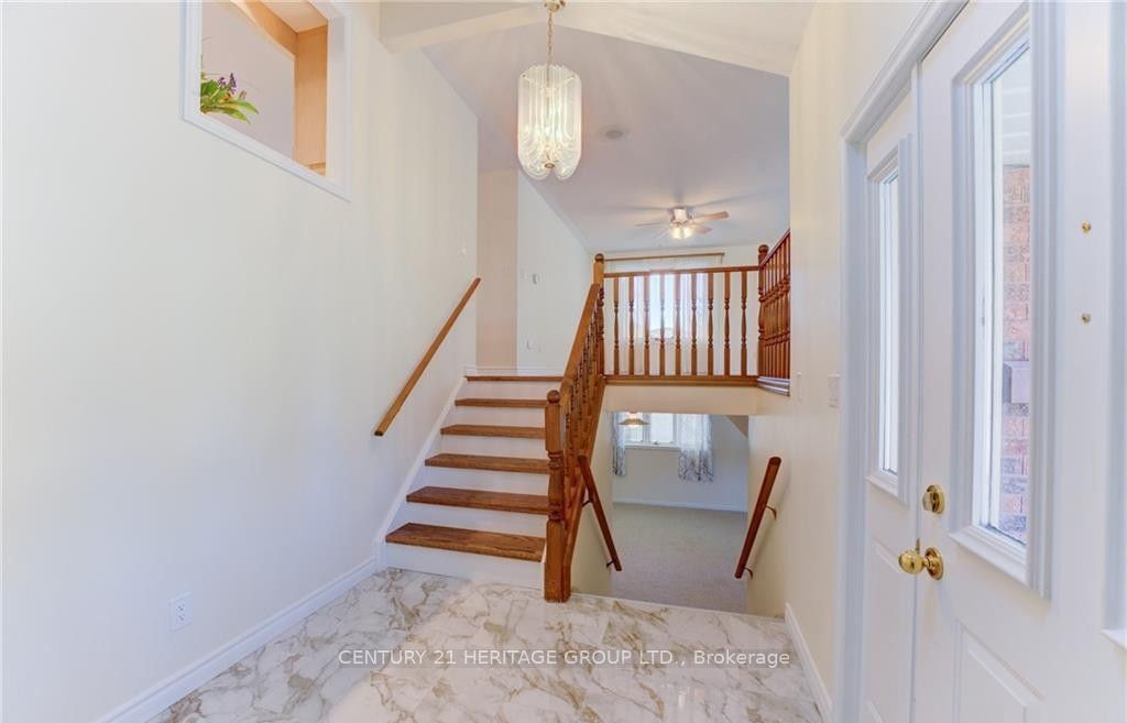 184 Hull Road, Strathroy-Caradoc, ON N7G 3P2 photo 2