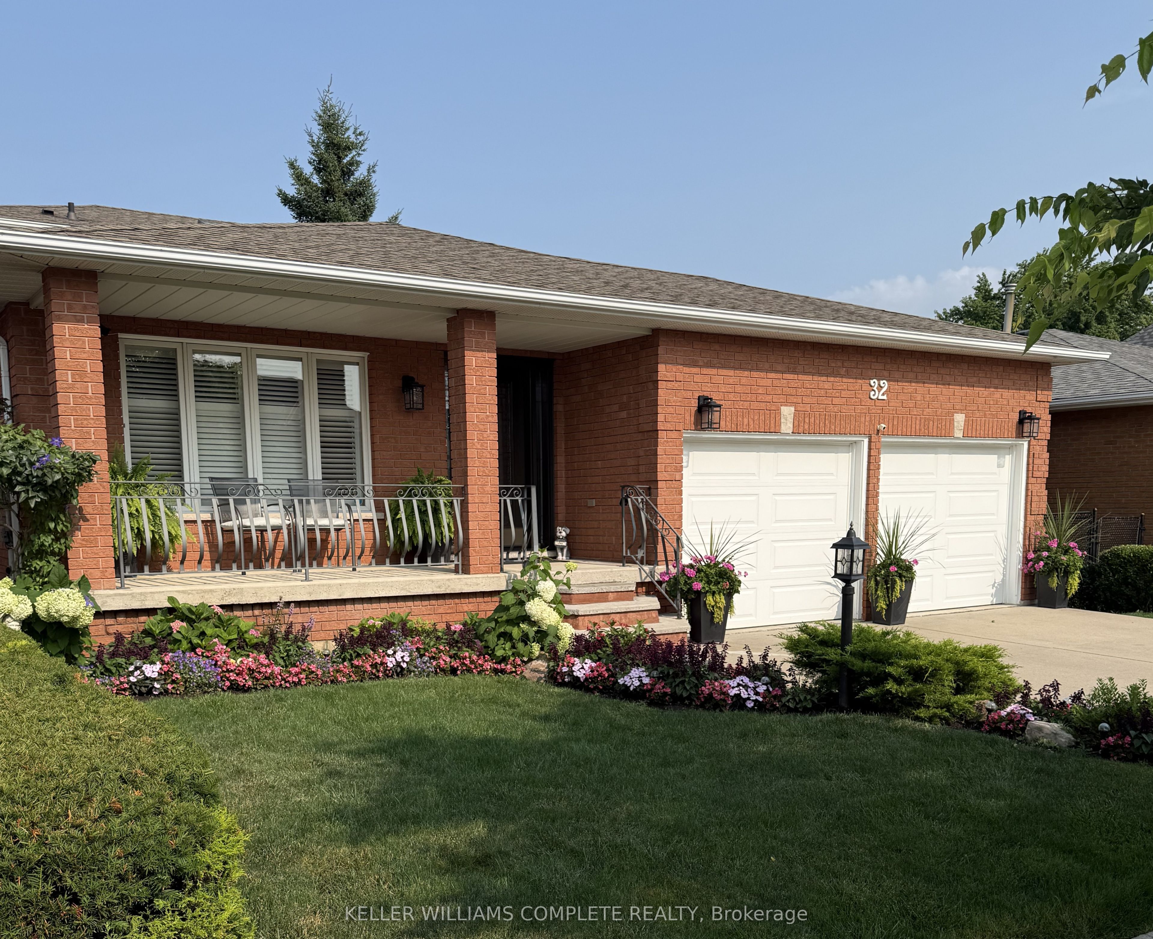 32 Highbury Drive, Hamilton, ON L8J 2T4 photo 4