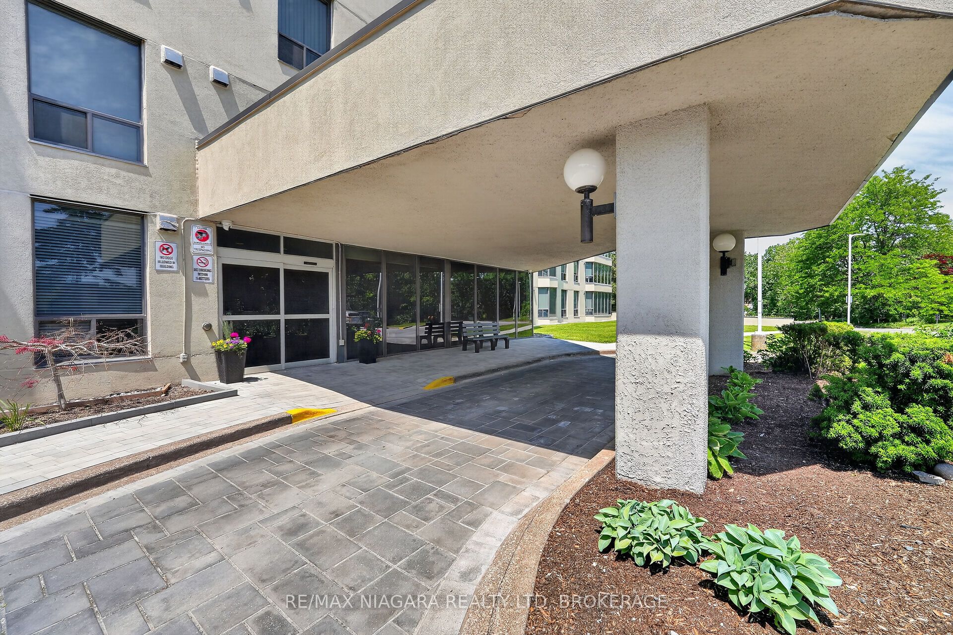 81 SCOTT Street 501, St. Catharines, ON L2N 7L5 photo 2