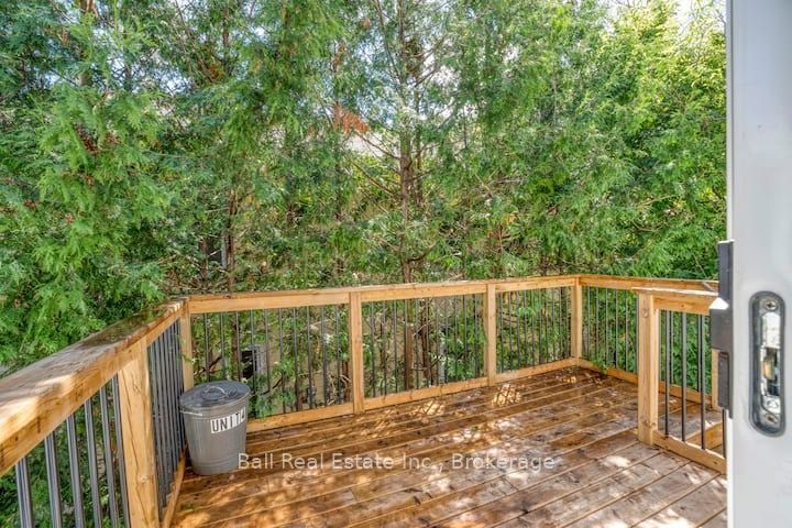 291 Stewart Street 4, Peterborough, ON K9J 3N2 photo 2