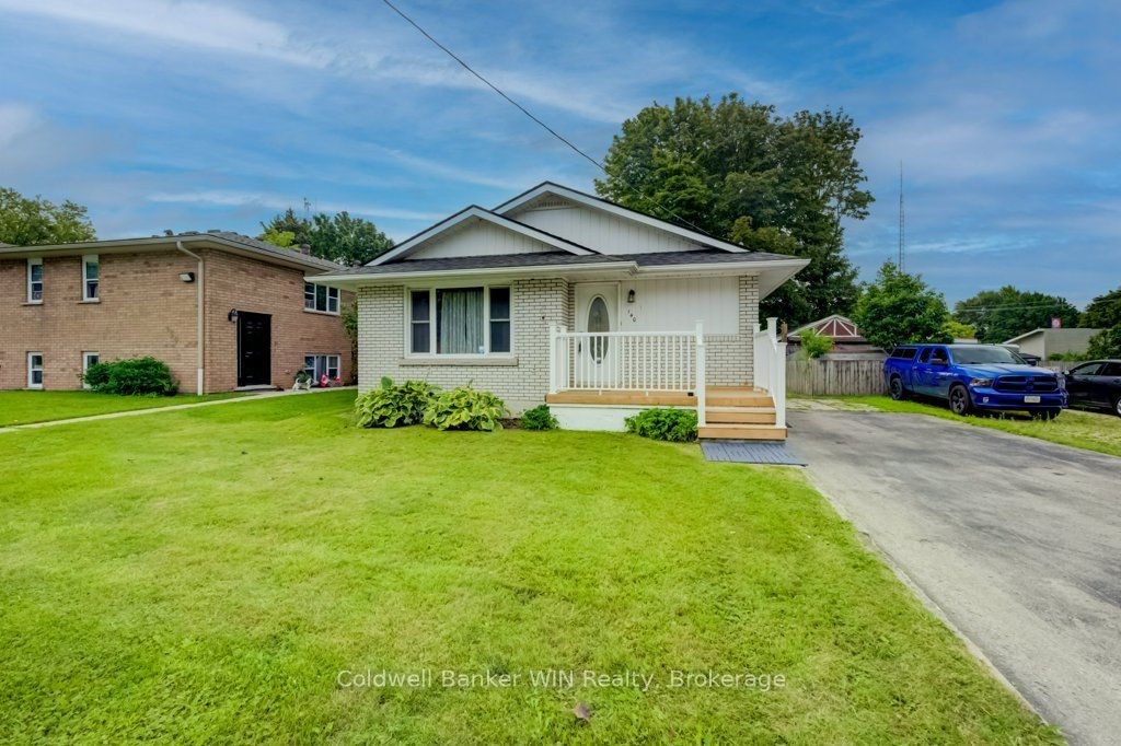 140 Queen Street E, Wellington North, ON N0G 2L3 photo 4