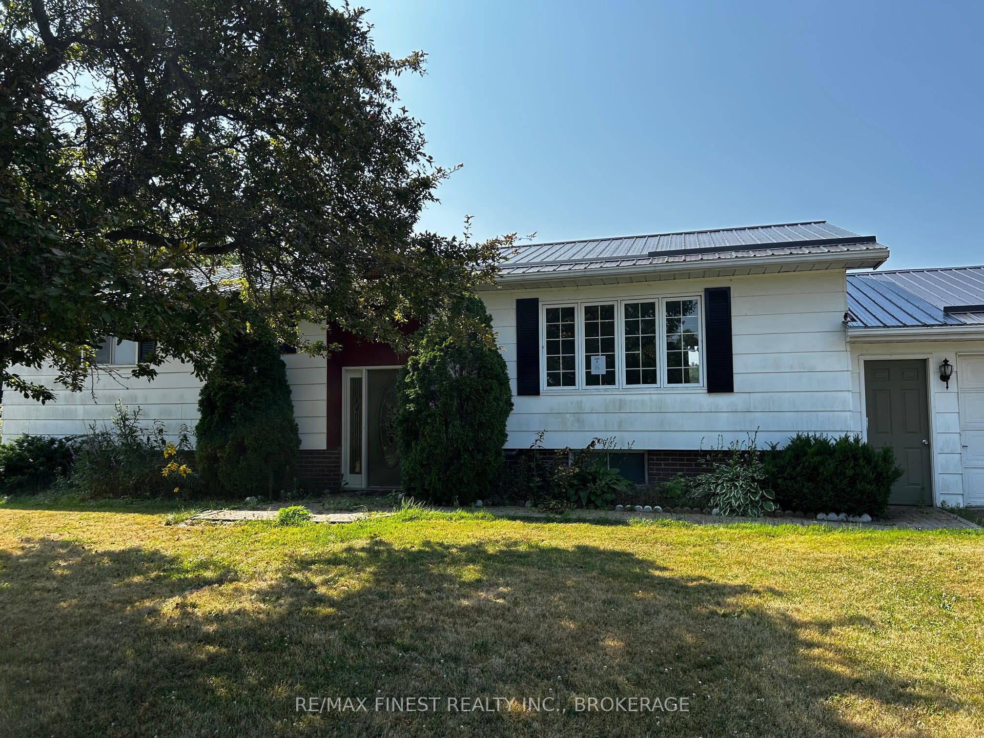 220 Eden Grove Road, Lansdowne Village, ON K0E 1L0