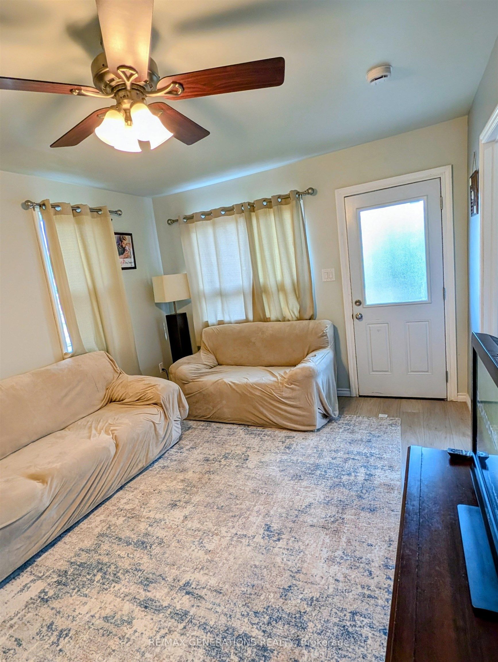 717 NORTHERN Avenue, Thunder Bay, ON P7C 2W1 photo 4