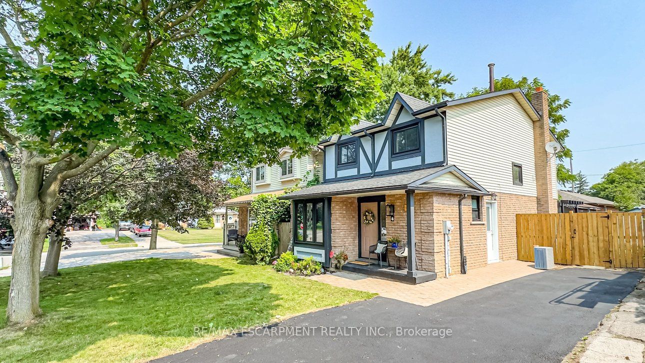 4 Balmoral Court, Haldimand, ON N3W 1E6 photo 2