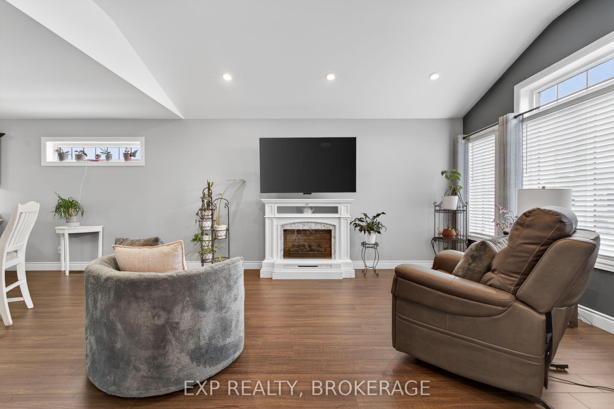 79 DEACON Place, Belleville, ON K8P 0G4 photo 5