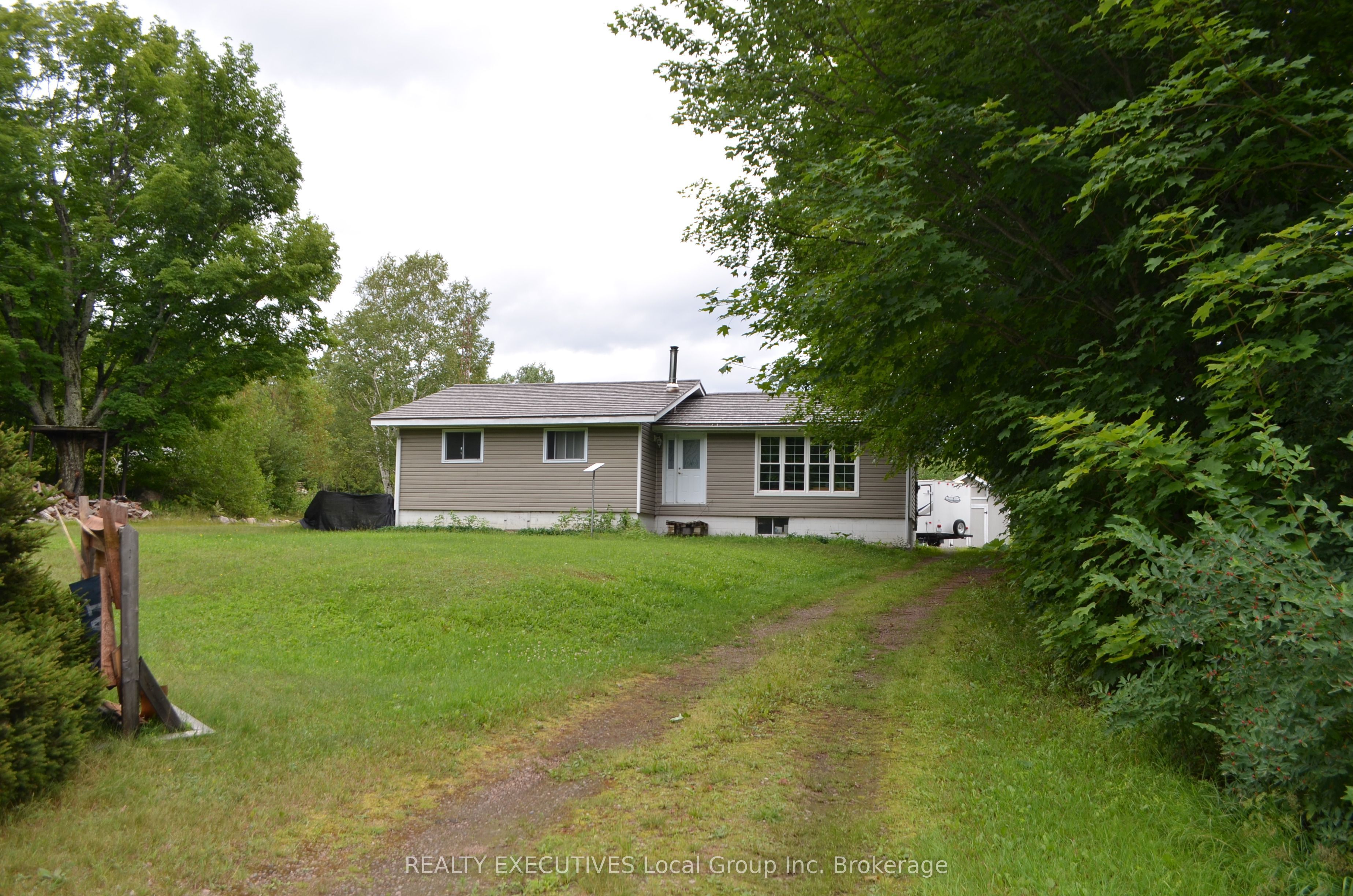 1405 Pioneer Road, Chisholm, ON P0H 1Z0 photo 2