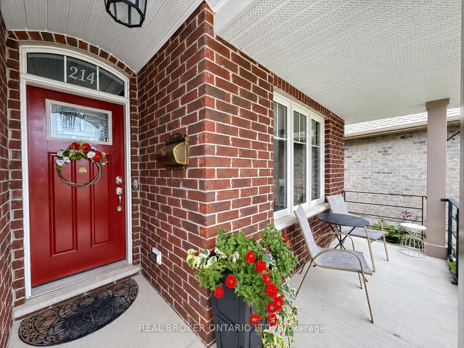 214 Emery Street, Central Elgin, ON N5L 0A5 photo 5
