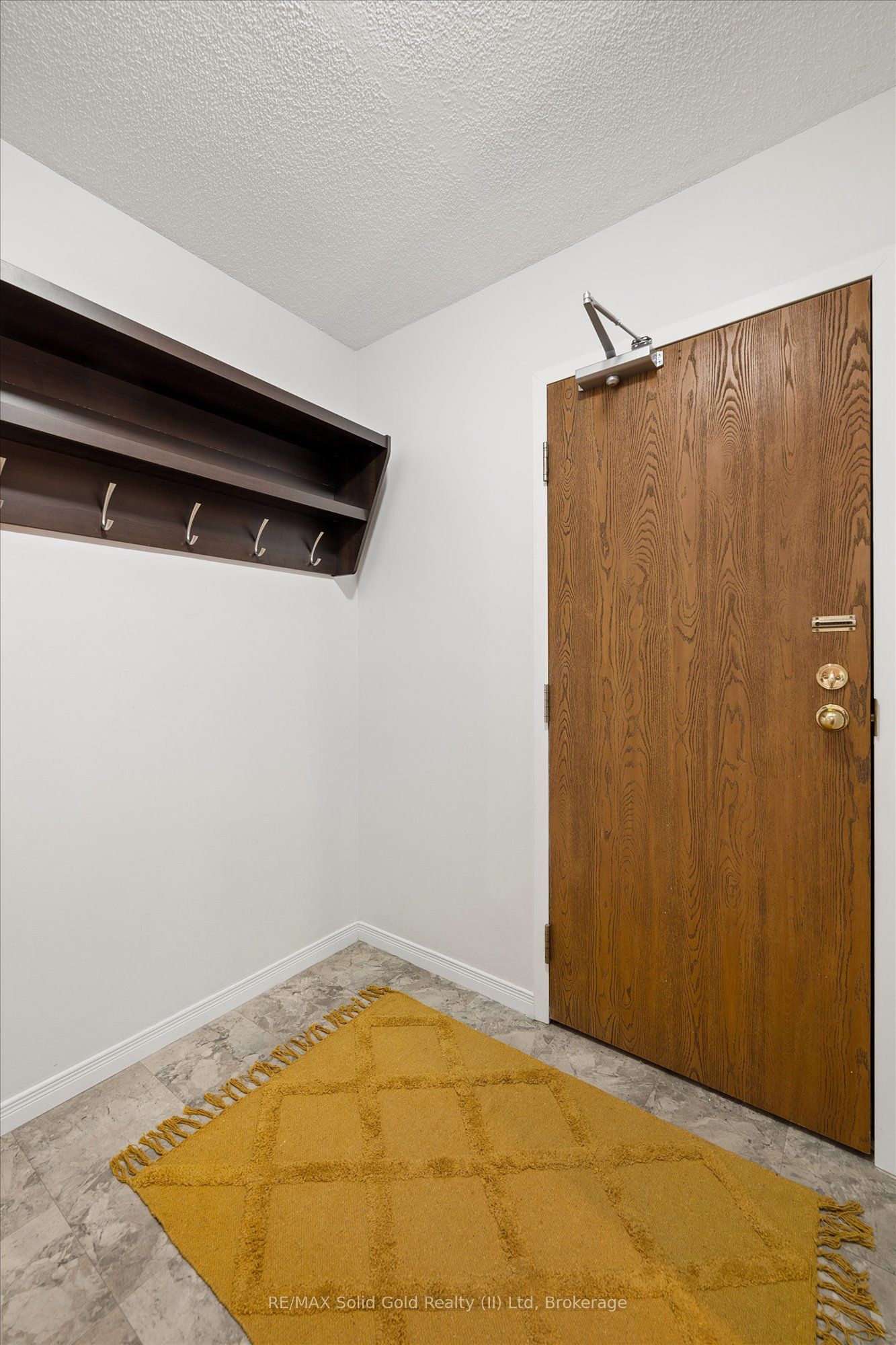 565 Greenfield Avenue 912, Kitchener, ON N2C 2P5 photo 3