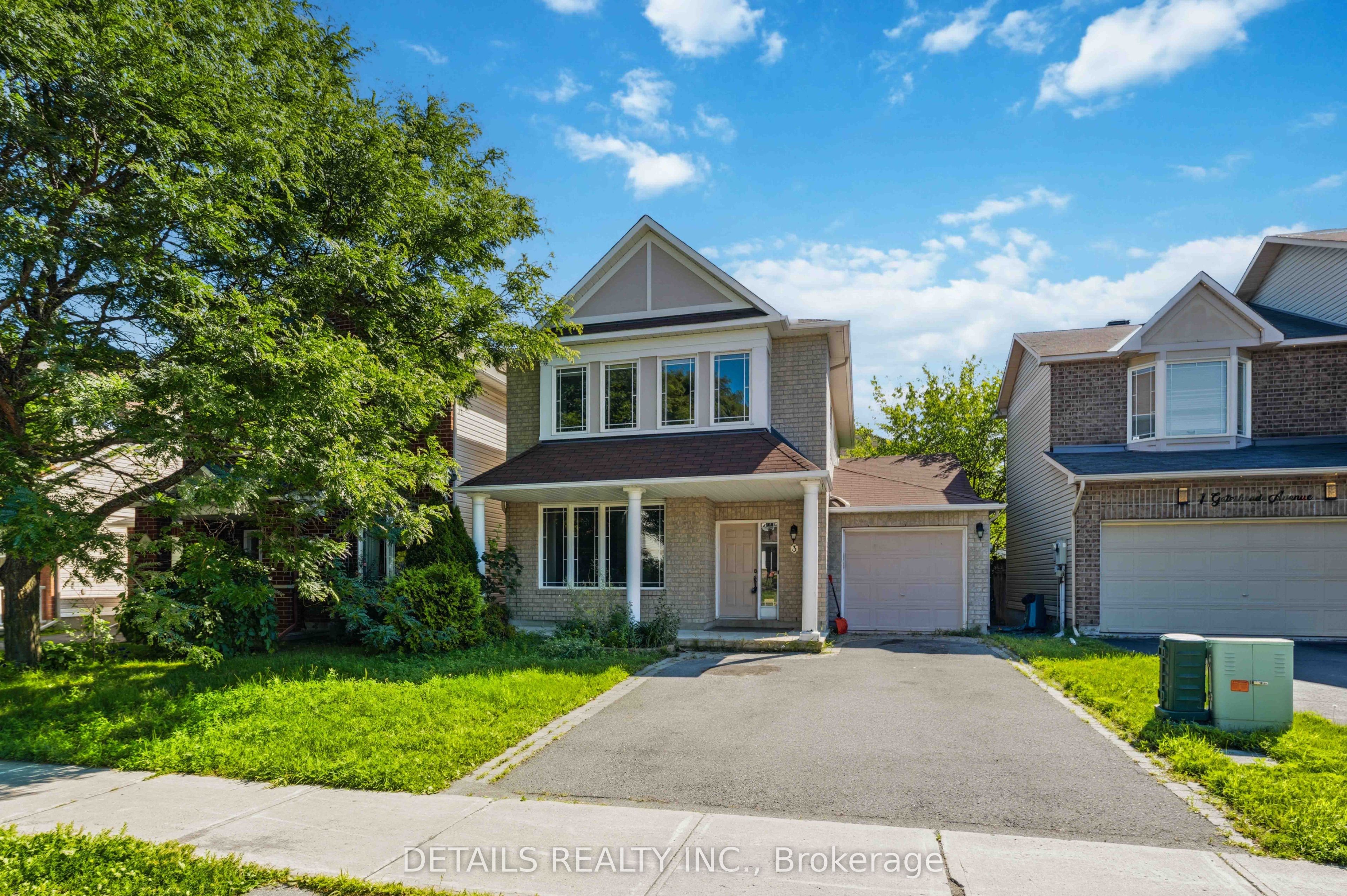 3 Gateshead Avenue, Kanata, ON K2K 2G3 photo 2