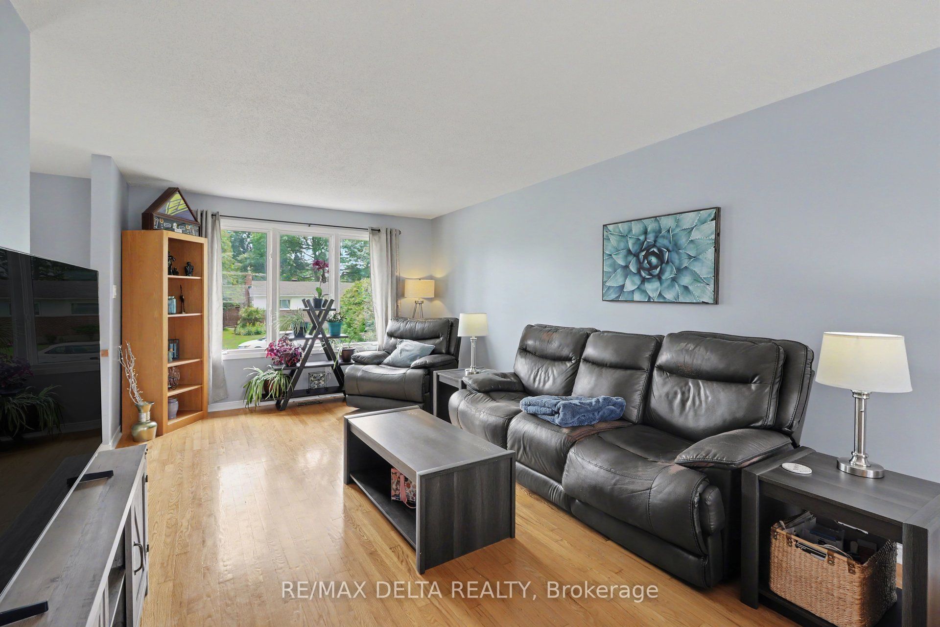 331 Roxdale Avenue, Orleans - Cumberland and Area, ON K1E 1T9 photo 5