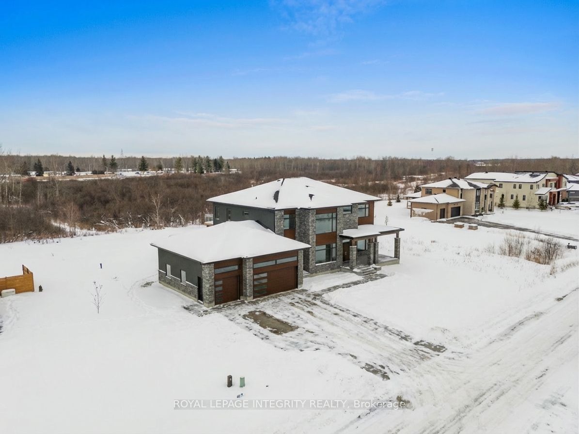671 Ballycastle Crescent, Blossom Park - Airport and Area, ON K1X 0A3 photo 5