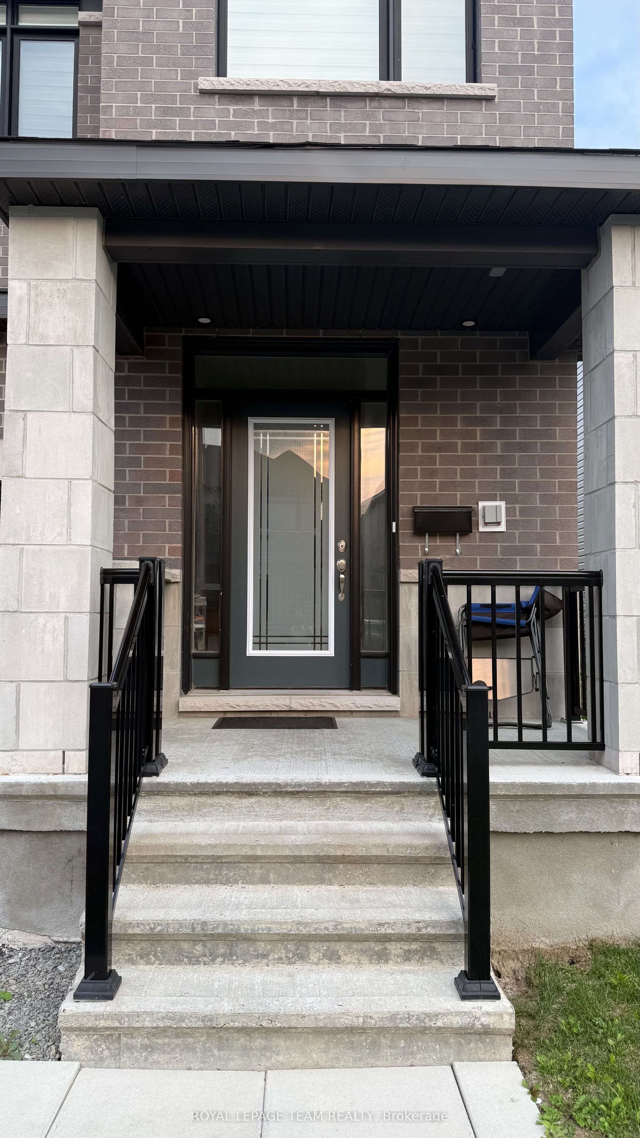 807 Mochi Circle, Barrhaven, ON K2J 6Y8 photo 4