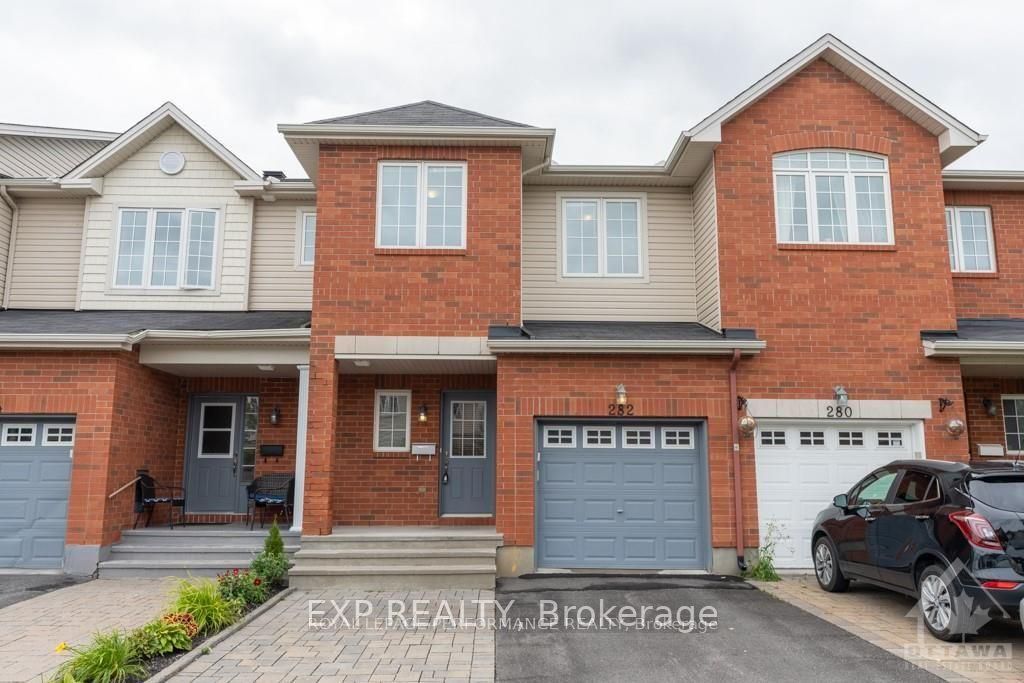 282 Macoun Circle, Hunt Club - South Keys and Area, ON K1T 0H9