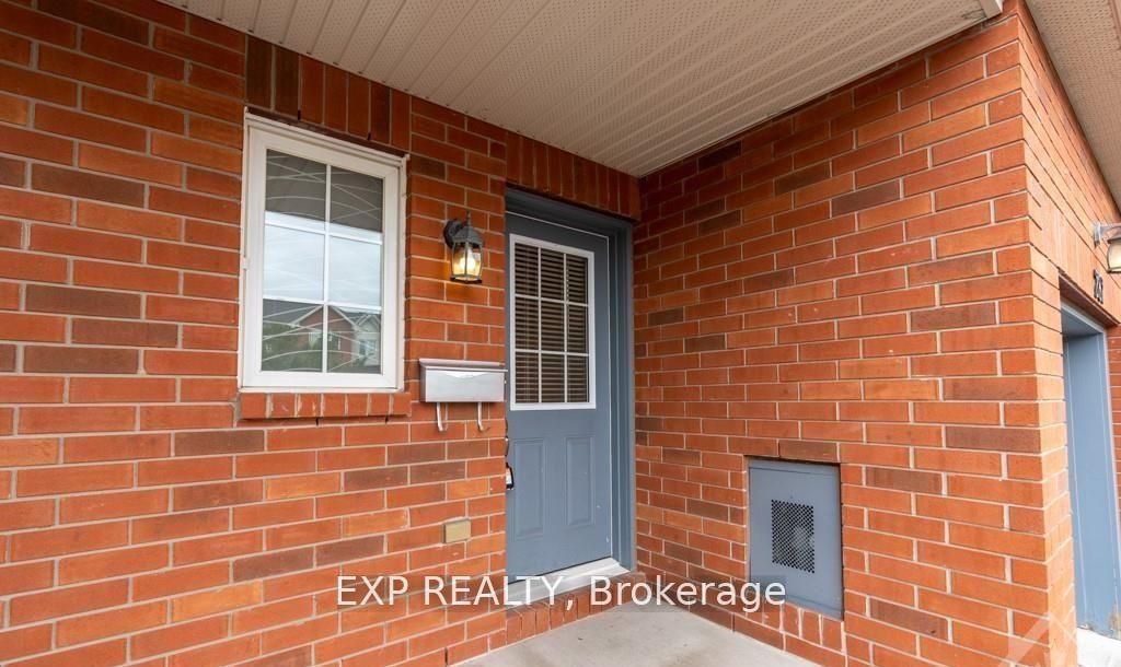 282 Macoun Circle, Hunt Club - South Keys and Area, ON K1T 0H9 photo 4