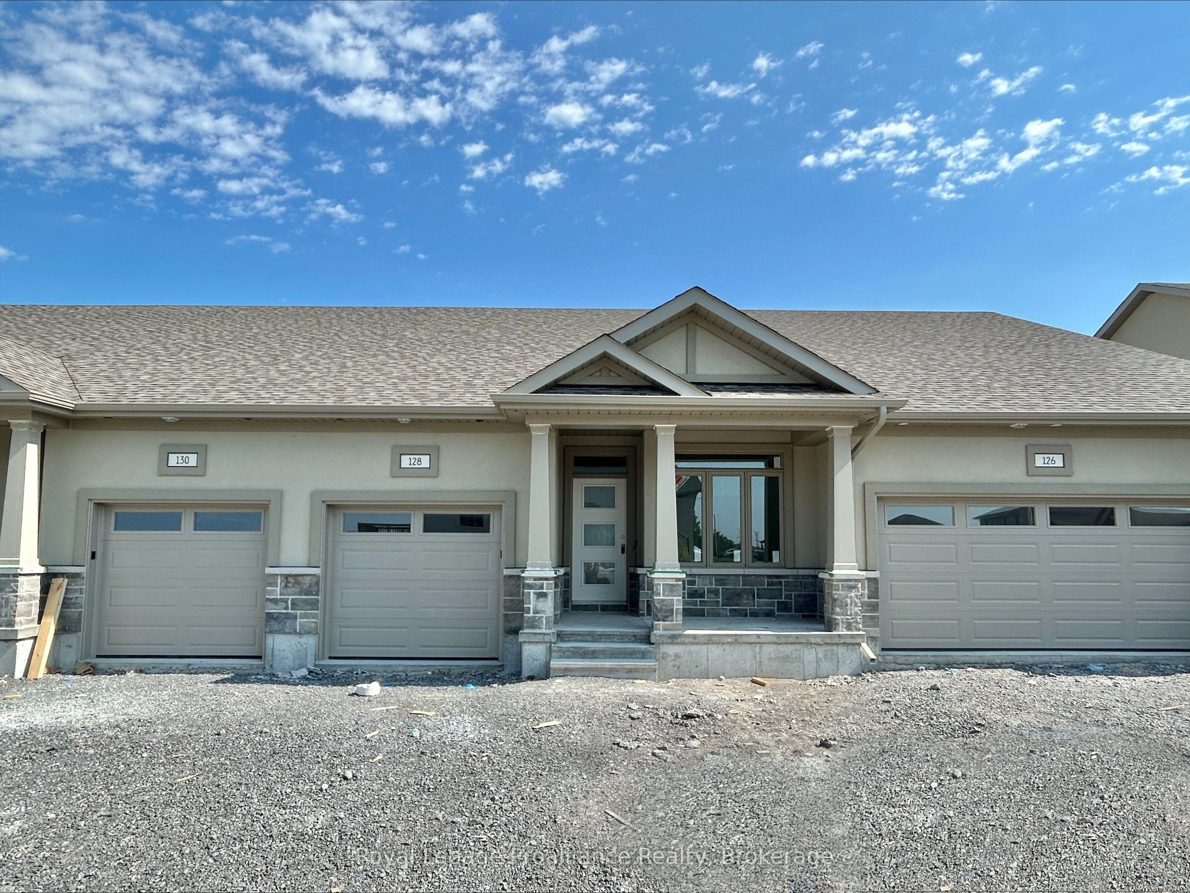 128 Athabaska Drive, Belleville, ON K8N 0V6