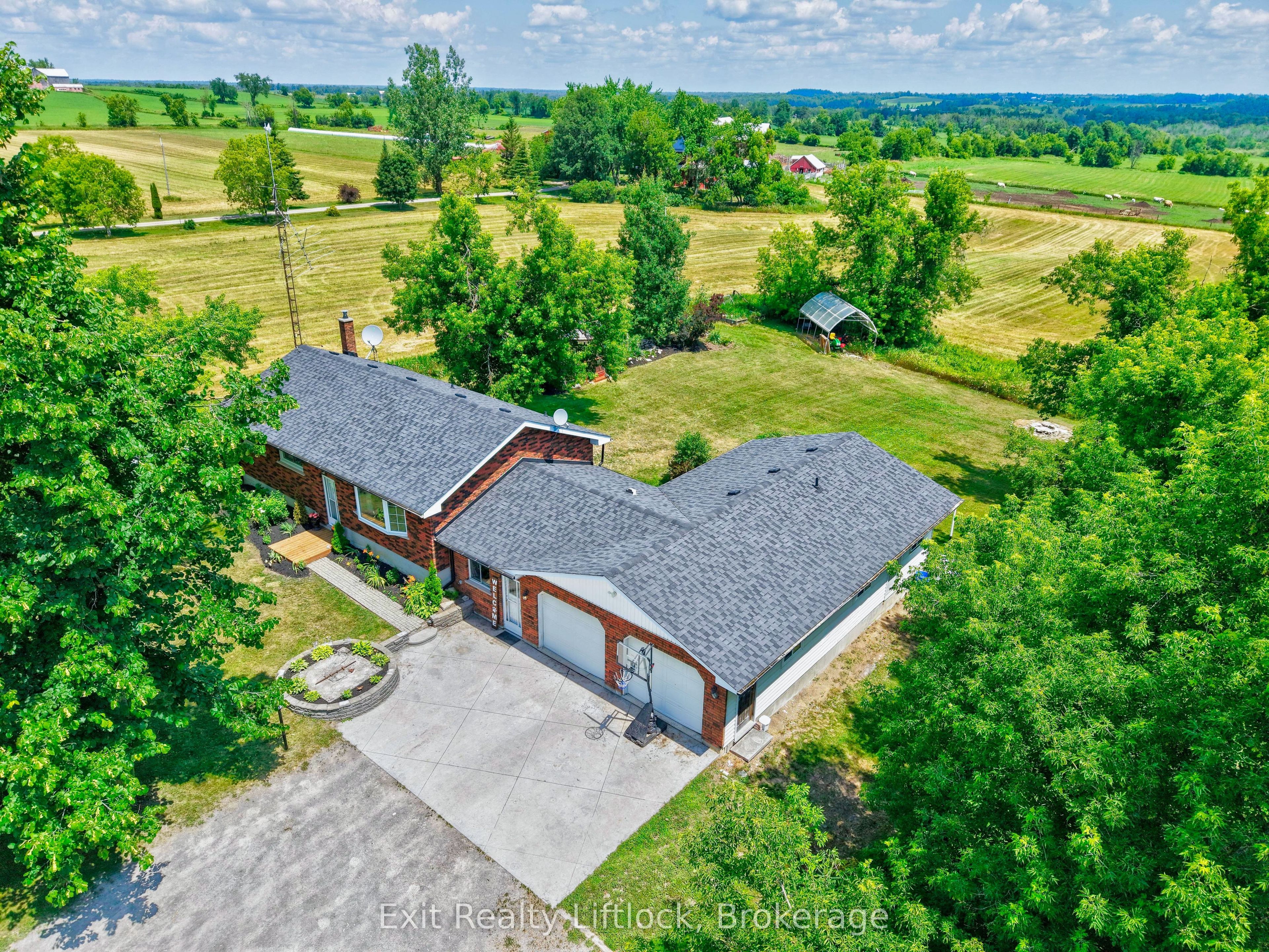 81 Fourth Line Dummer Road S, Douro-Dummer, ON K0L 3A0 photo 4