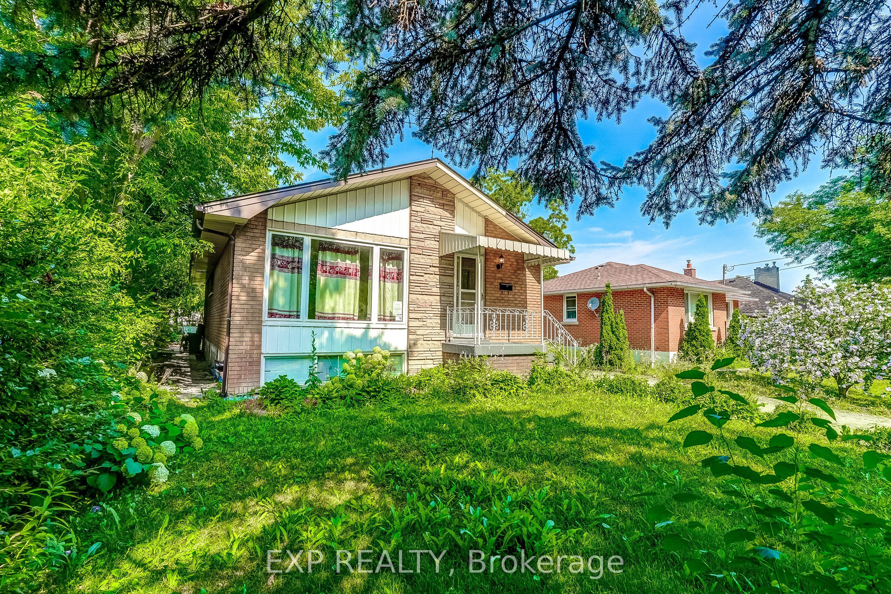 208 West 19th Street, Hamilton, ON L9C 4J2 photo 3