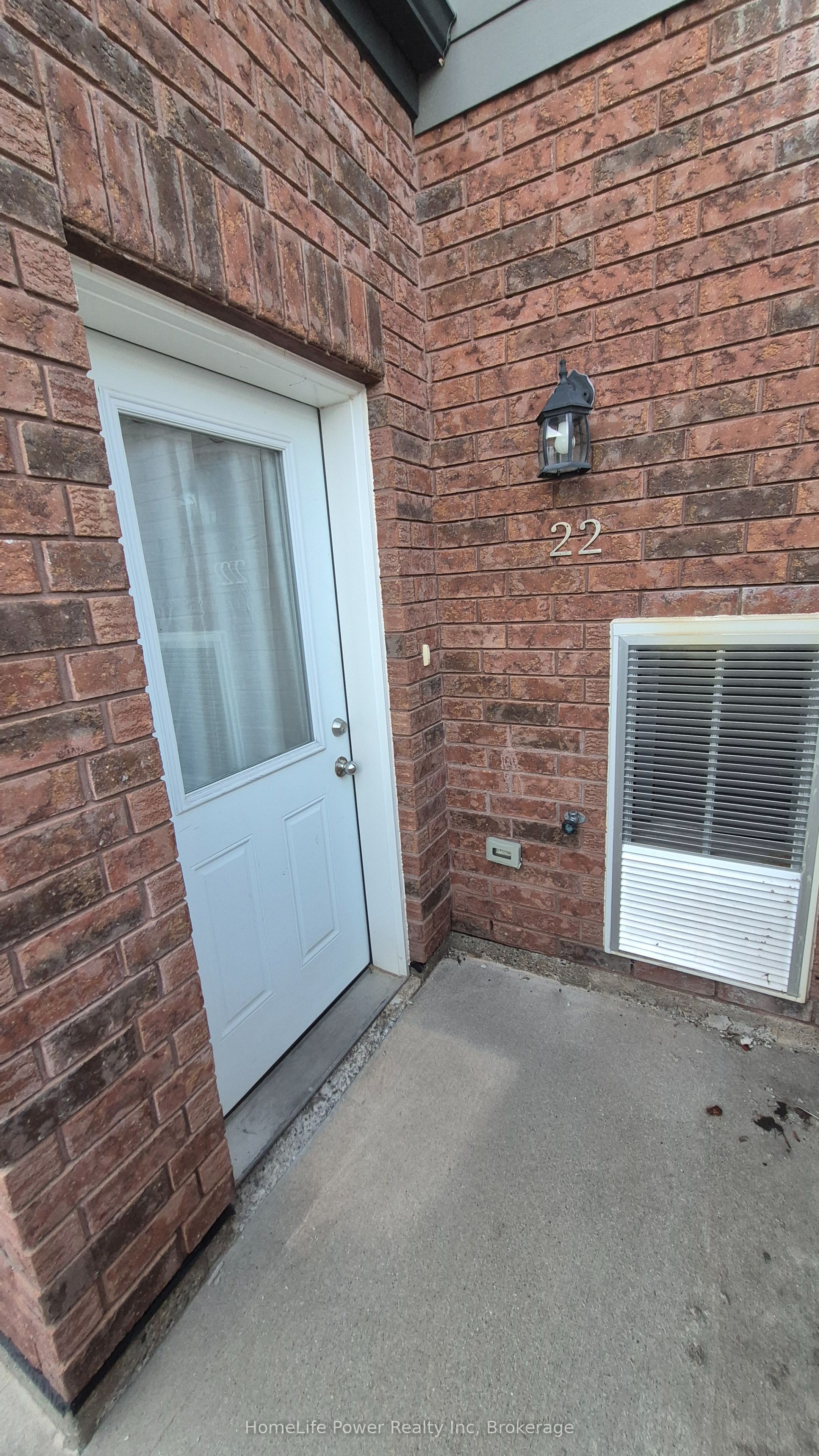 225 Riddell Street 22, Woodstock, ON N4S 6N2 photo 3