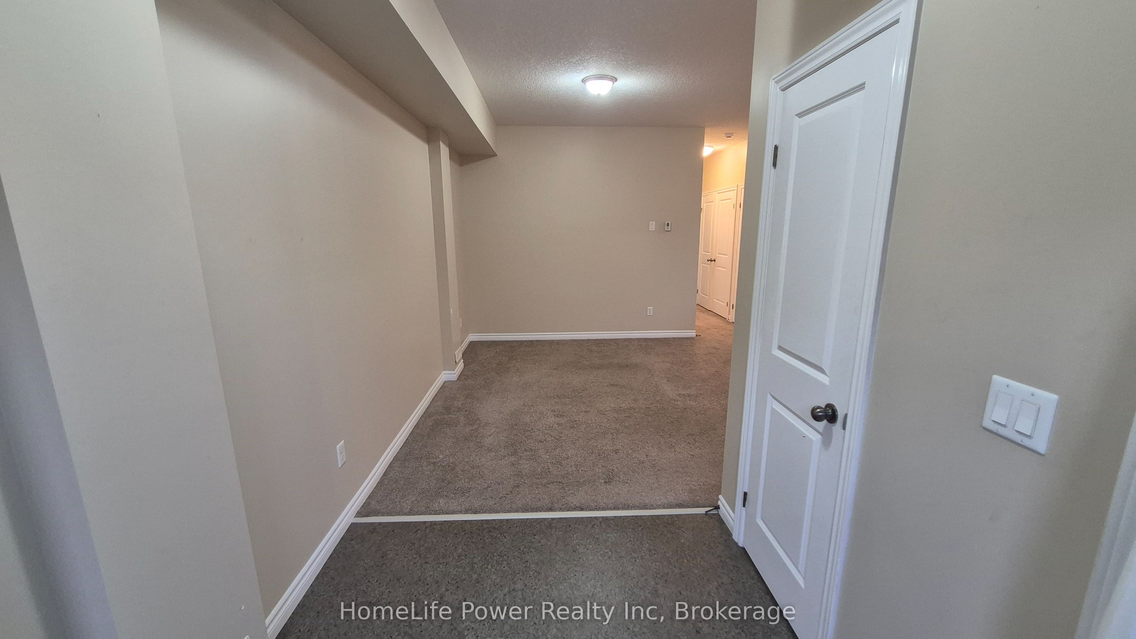 225 Riddell Street 22, Woodstock, ON N4S 6N2 photo 5