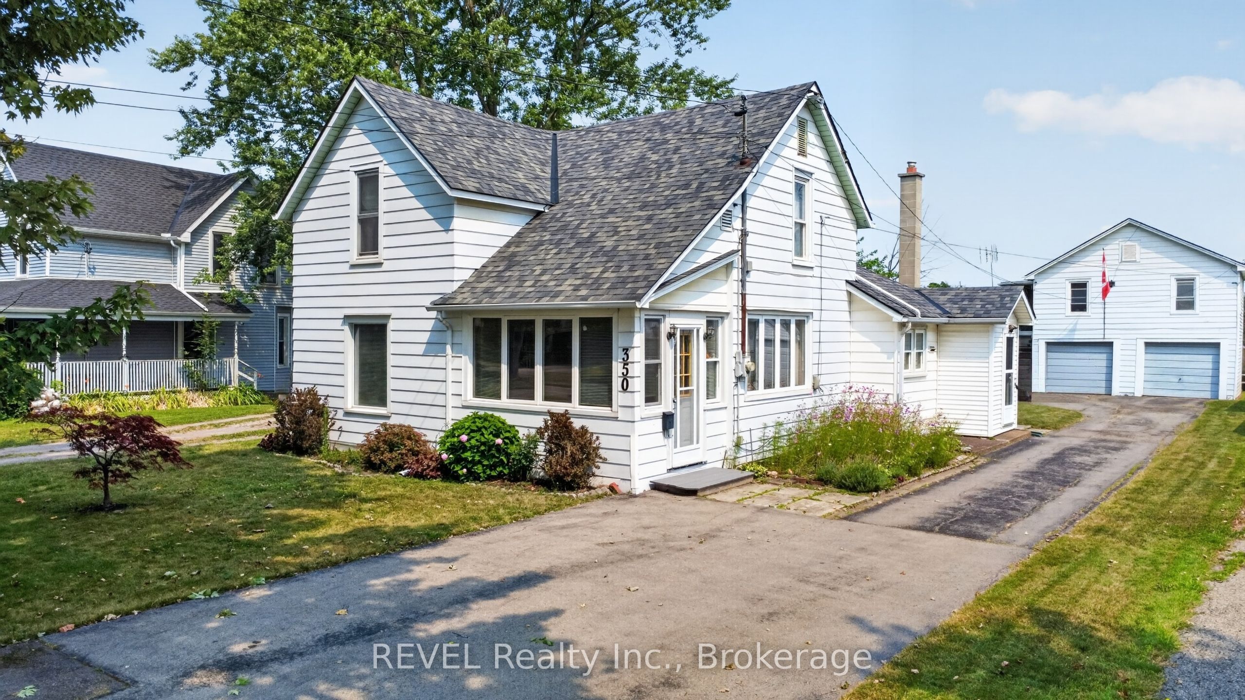 350 Phipps Street, Fort Erie, ON L2A 2V8