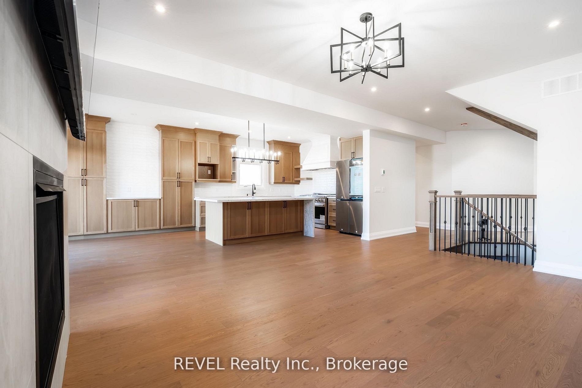 1186 UPPERS Lane, Thorold, ON L2V 0H1 photo 5
