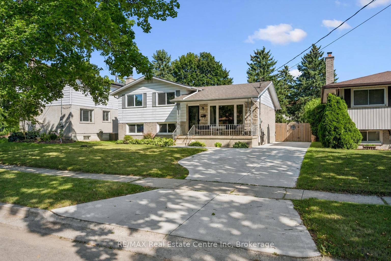 35 GOLFVIEW Road, Guelph, ON N1E 1A5