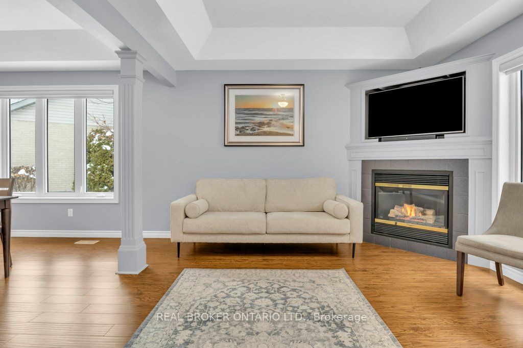 13 Burlwood Drive, Woolwich, ON N3B 3L2 photo 5