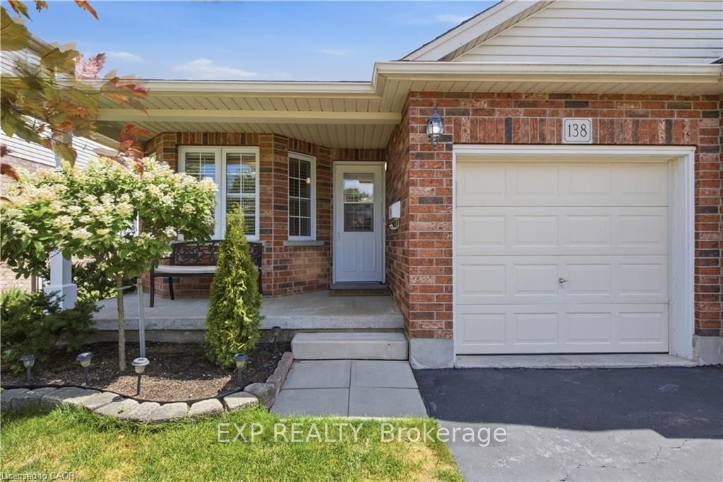 138 Stiefelmeyer Crescent, Wilmot, ON N3A 4L4 photo 3
