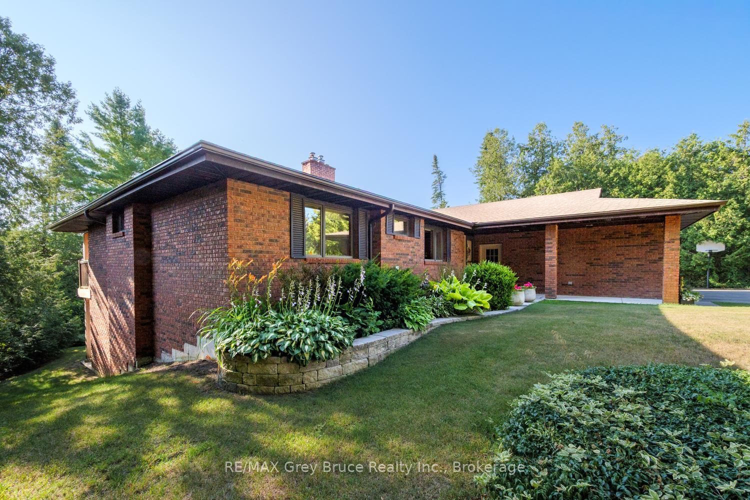 491 Balmy Beach Road, Georgian Bluffs, ON N4K 5N4 photo 2