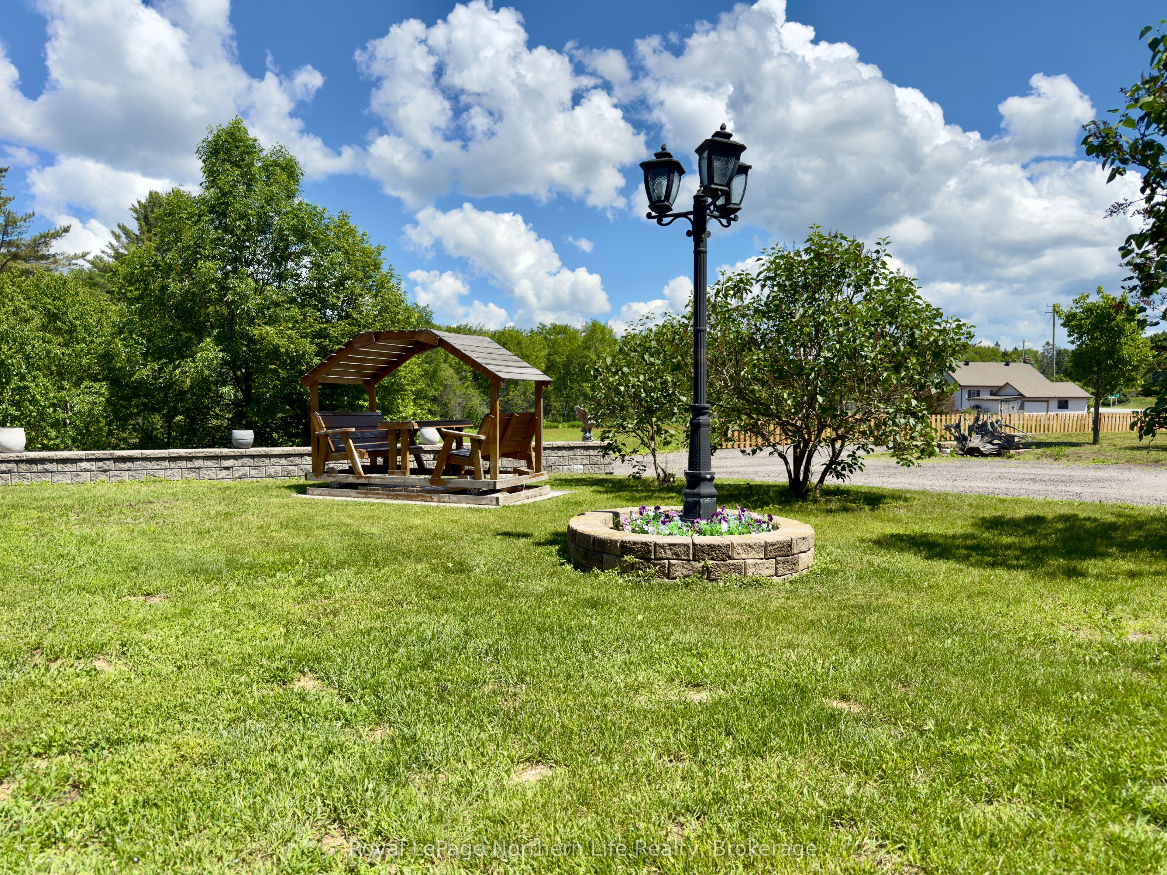 3235 Highway 11, North Bay, ON P1B 8G3 photo 5