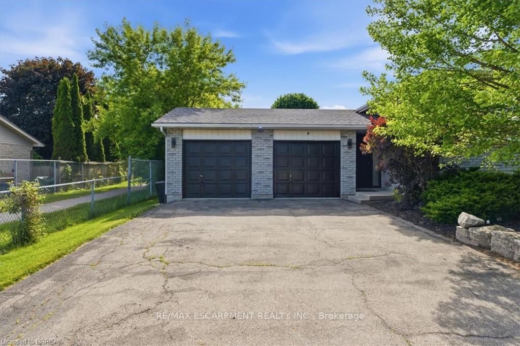 33 Edward Avenue, Brant, ON N0E 1N0 photo 3
