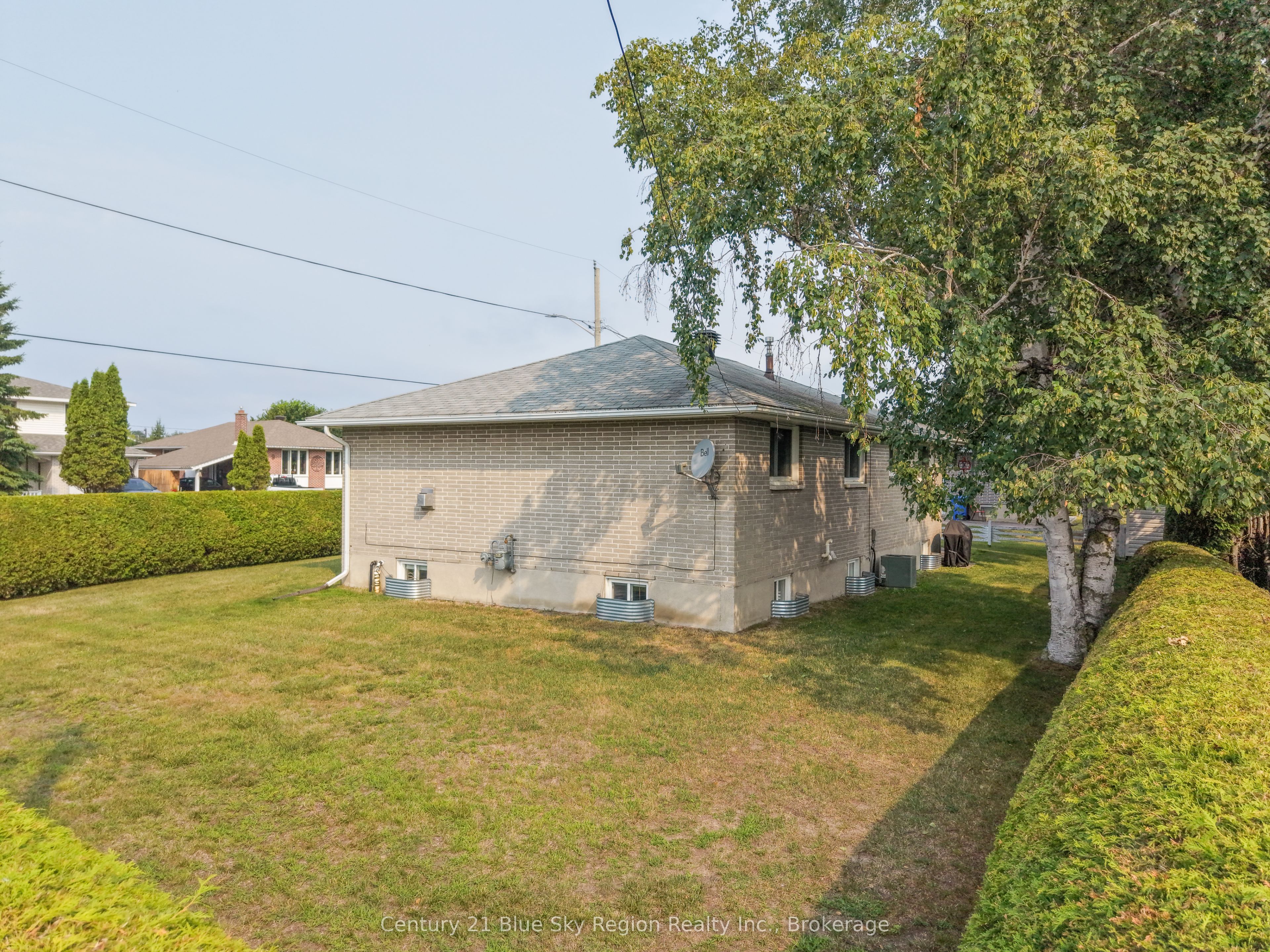 10 Strathcona Drive, North Bay, ON P1A 2M7 photo 4