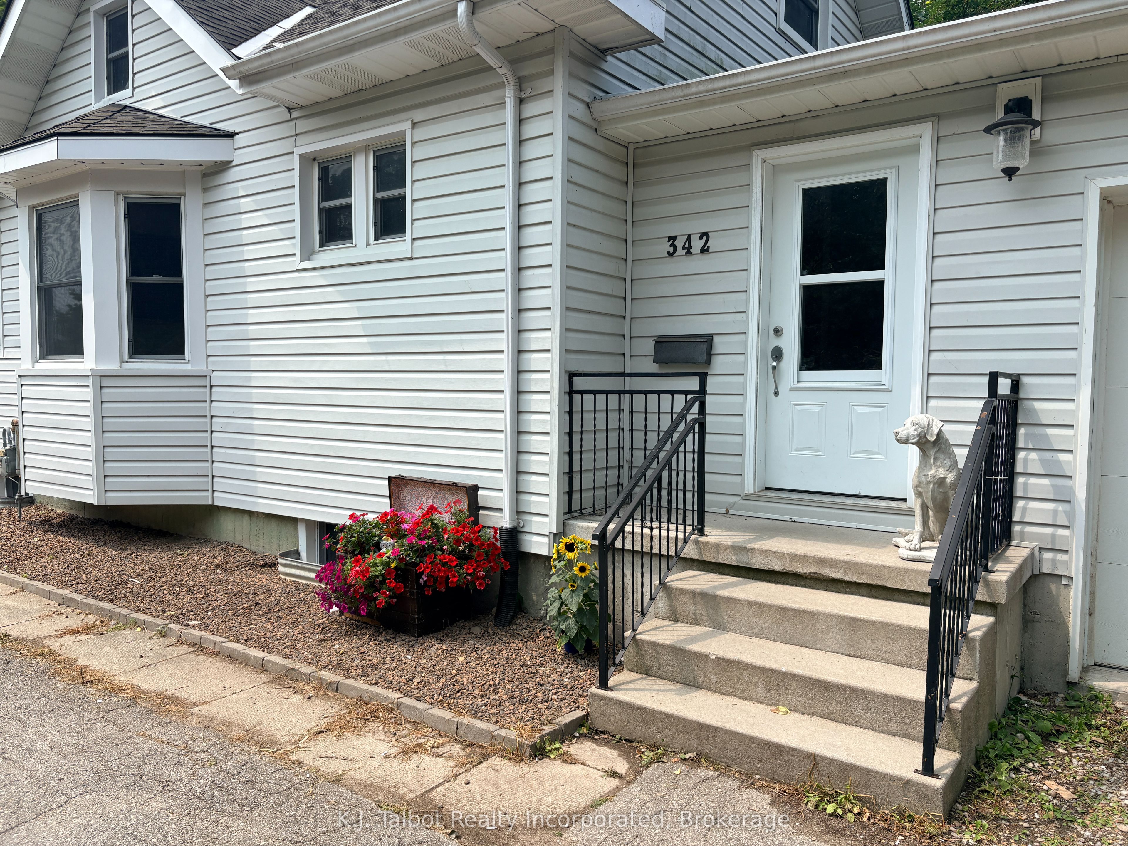 342 John Street, Goderich, ON N7A 4B3 photo 4