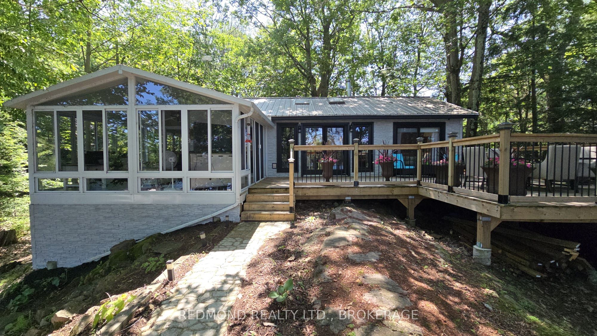 114 Prince Regent Island, Leeds and the Thousand Islands, ON K0E 1L0 photo 2