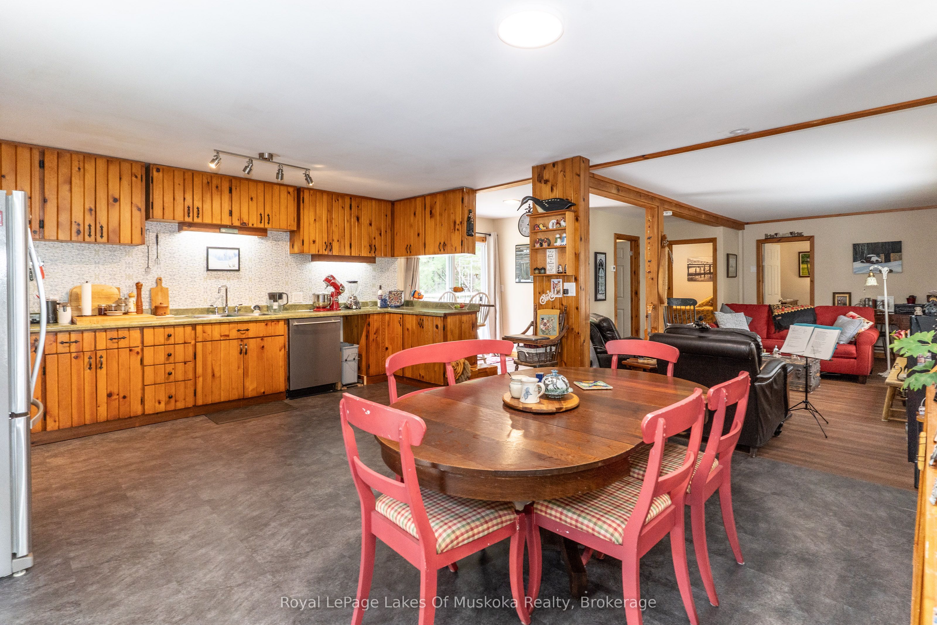588 Highway 141 Highway, Huntsville, ON P0B 1M0 photo 5